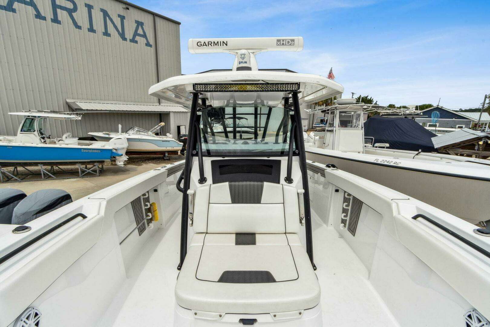 2023 Wellcraft 352 Fisherman Center Console - Image 24