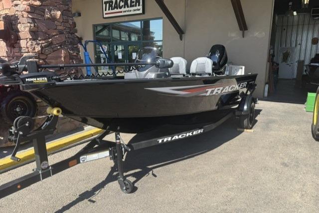 2026 Tracker Super Guide V-16 SC