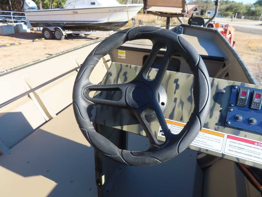 2026 SeaArk 1648 Special Suzuki 30 Trailer - 4