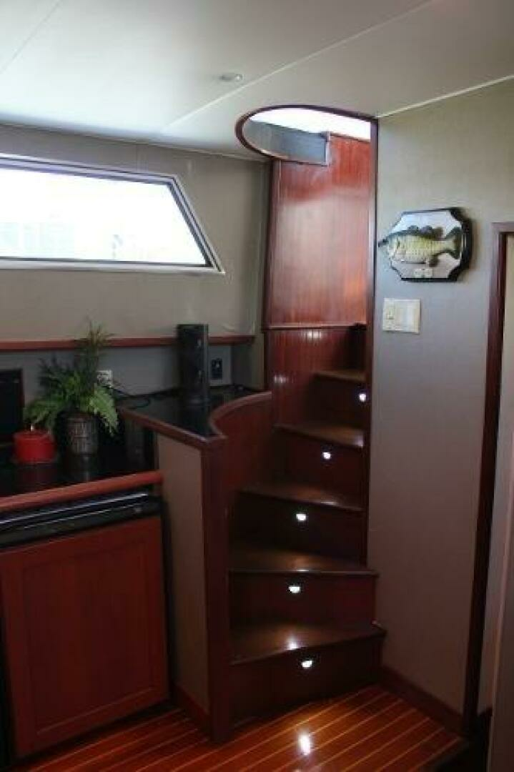 1965 Hatteras Motor Yacht - Image 22
