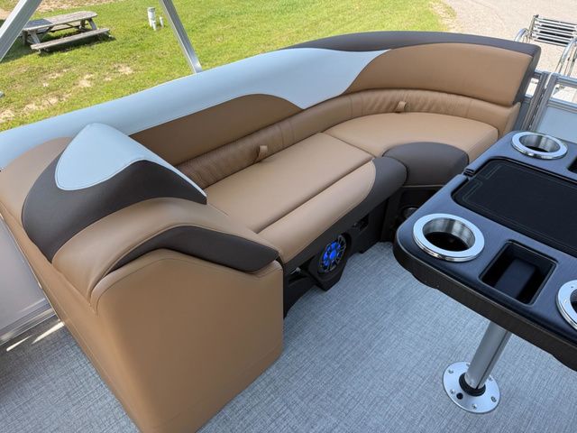 2026 Tahoe 2585 QL LTZ - 13