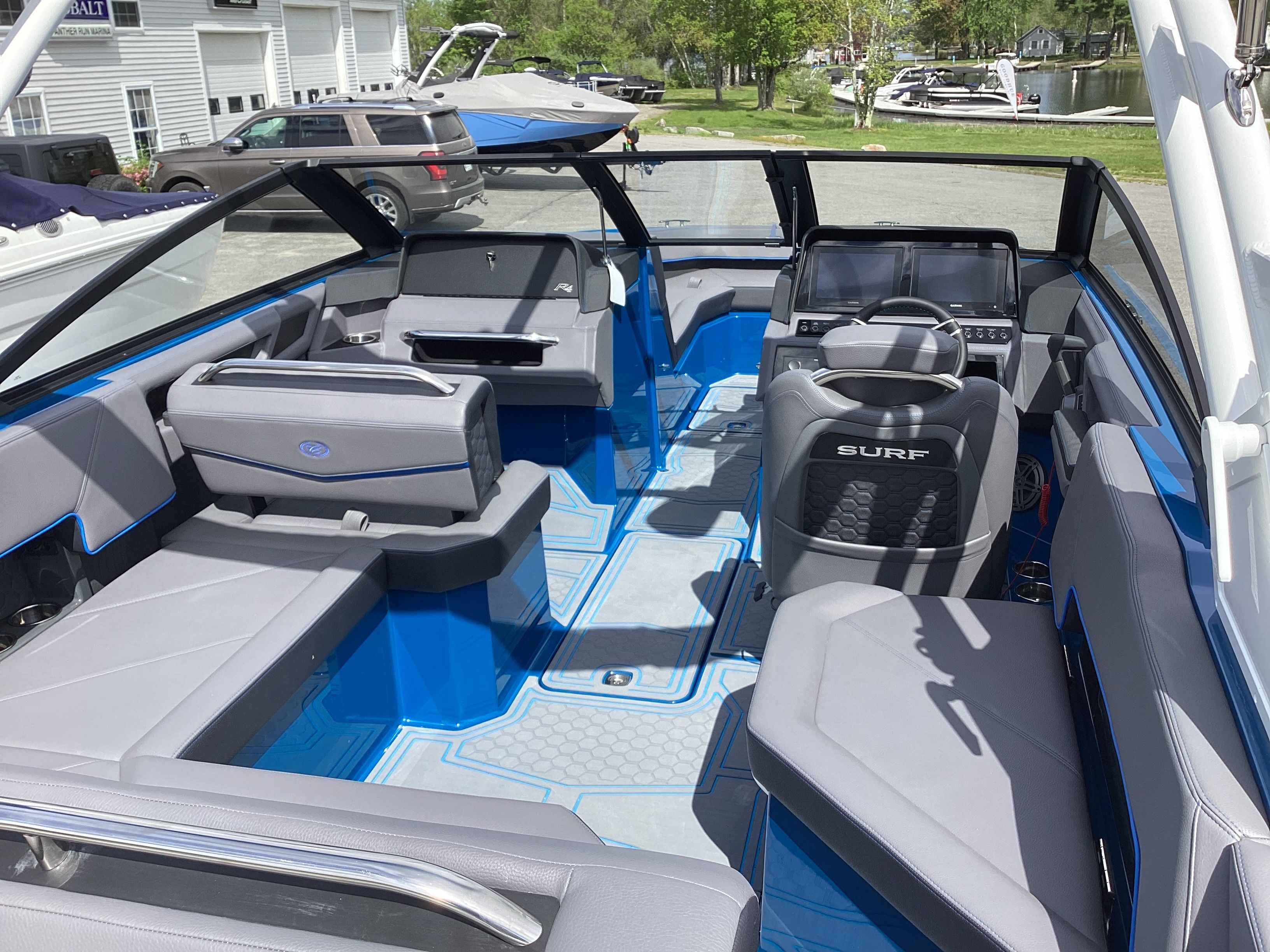 2026 Cobalt R4 Surf - 5