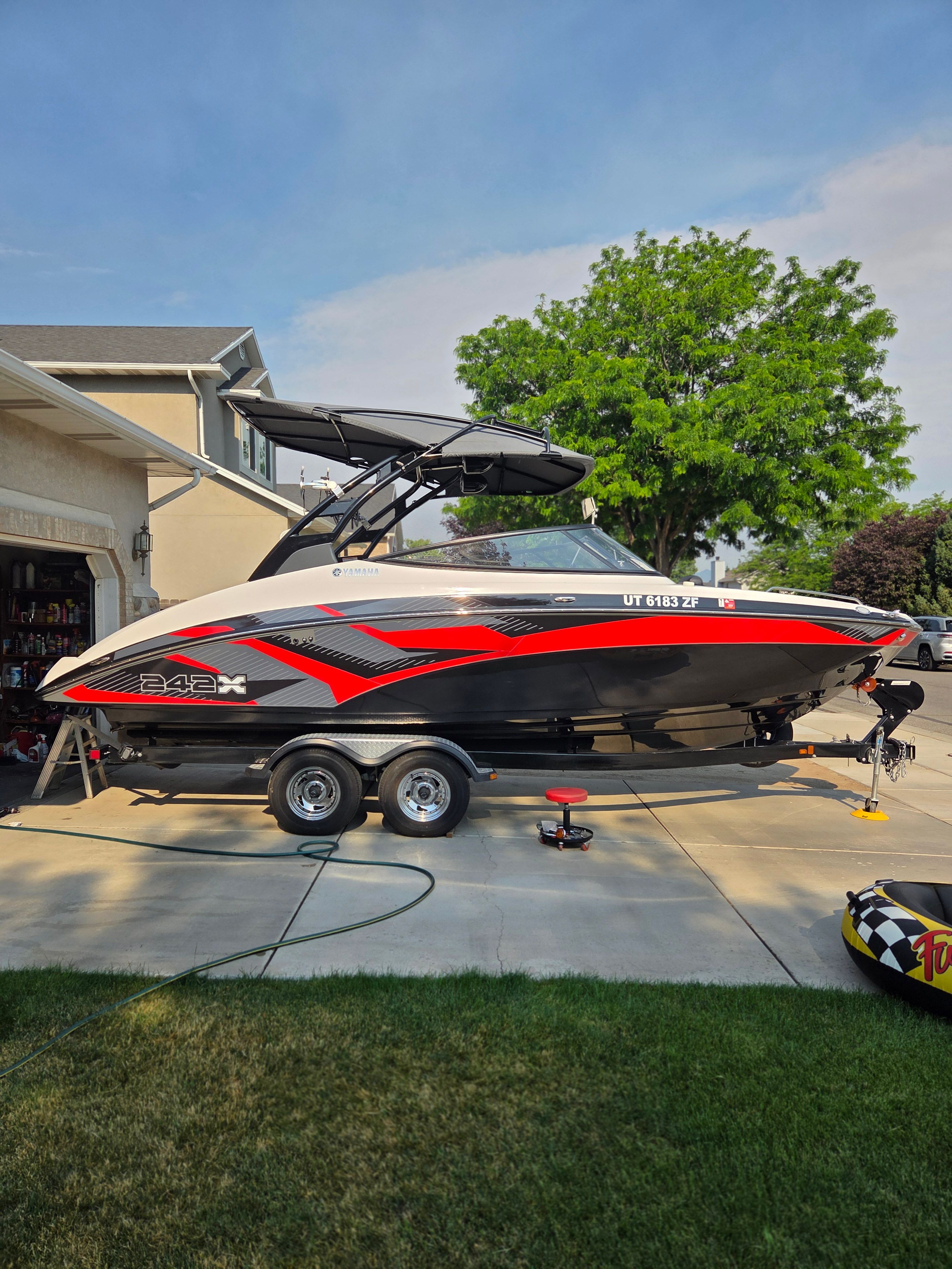 2016 Yamaha Boats 242X E-Series