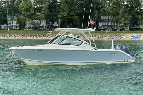 2021 Pursuit 266 Dual Console