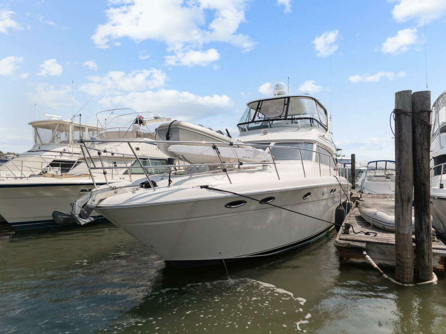 2003 Sea Ray 480 Sedan Bridge - Image 2