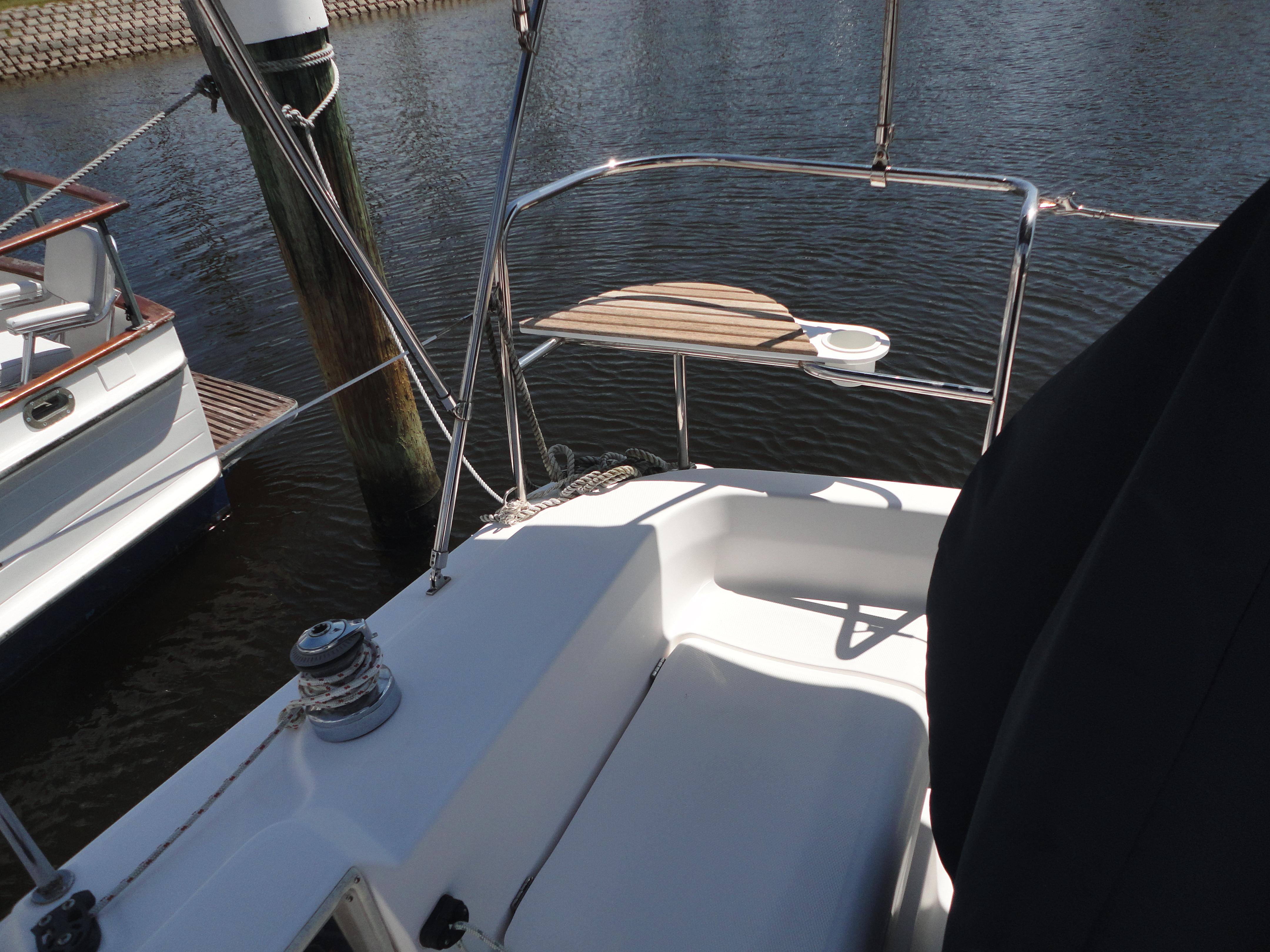 2013 Marlow-Hunter Hunter 27 - 16