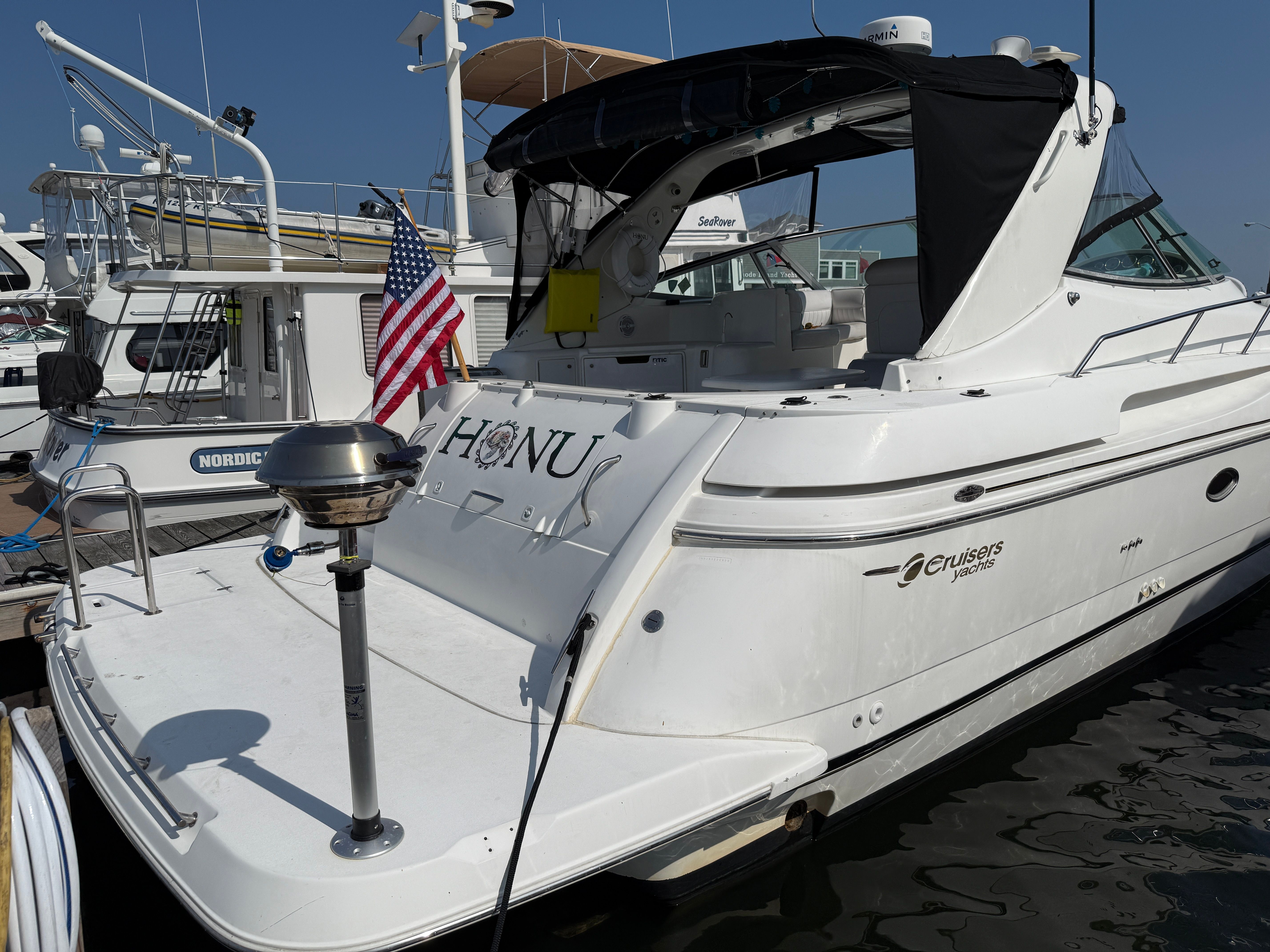 1999 Cruisers Yachts 3870 Esprit - 3