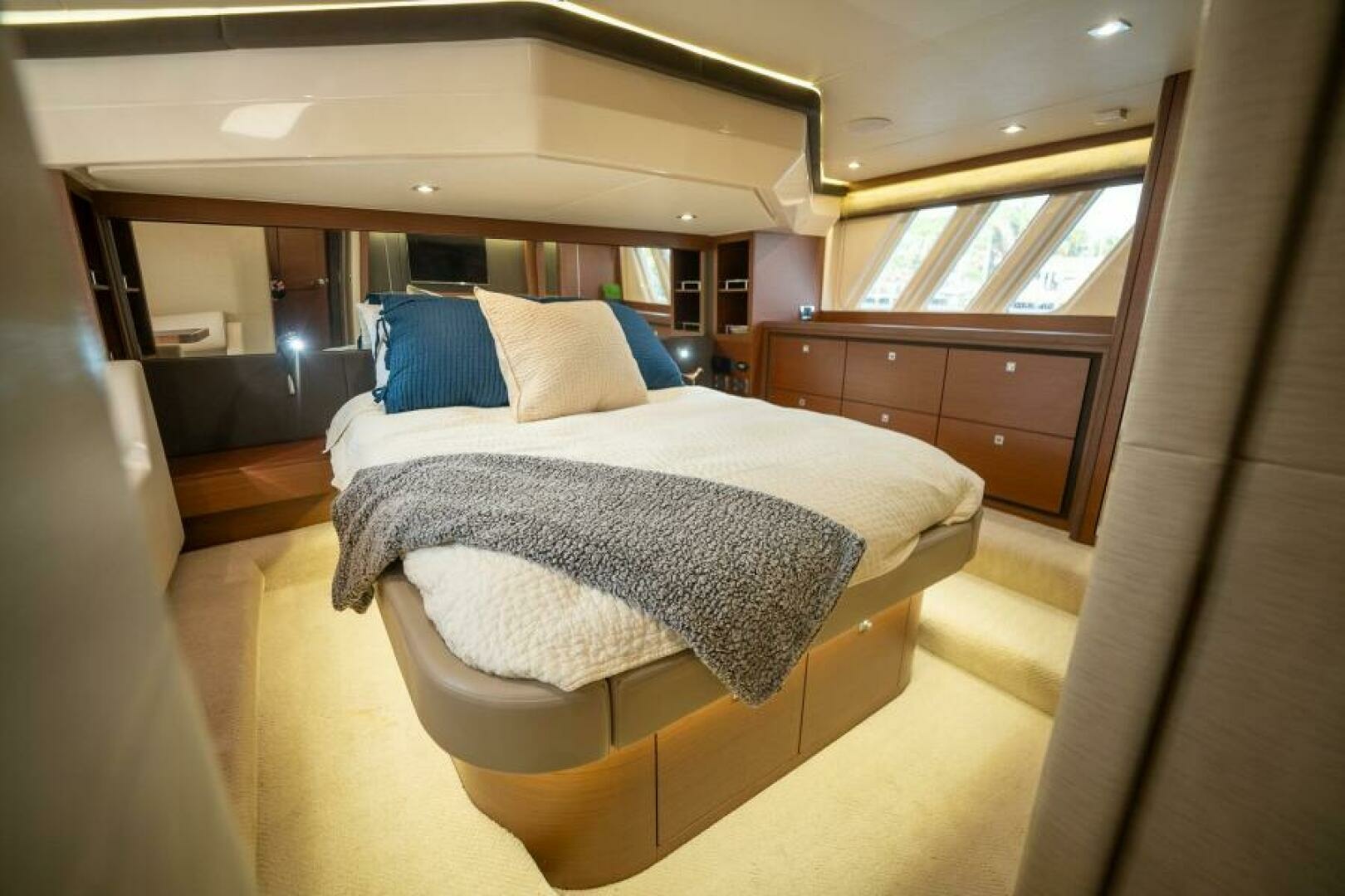 2016 Sea Ray 510 Fly - Image 26