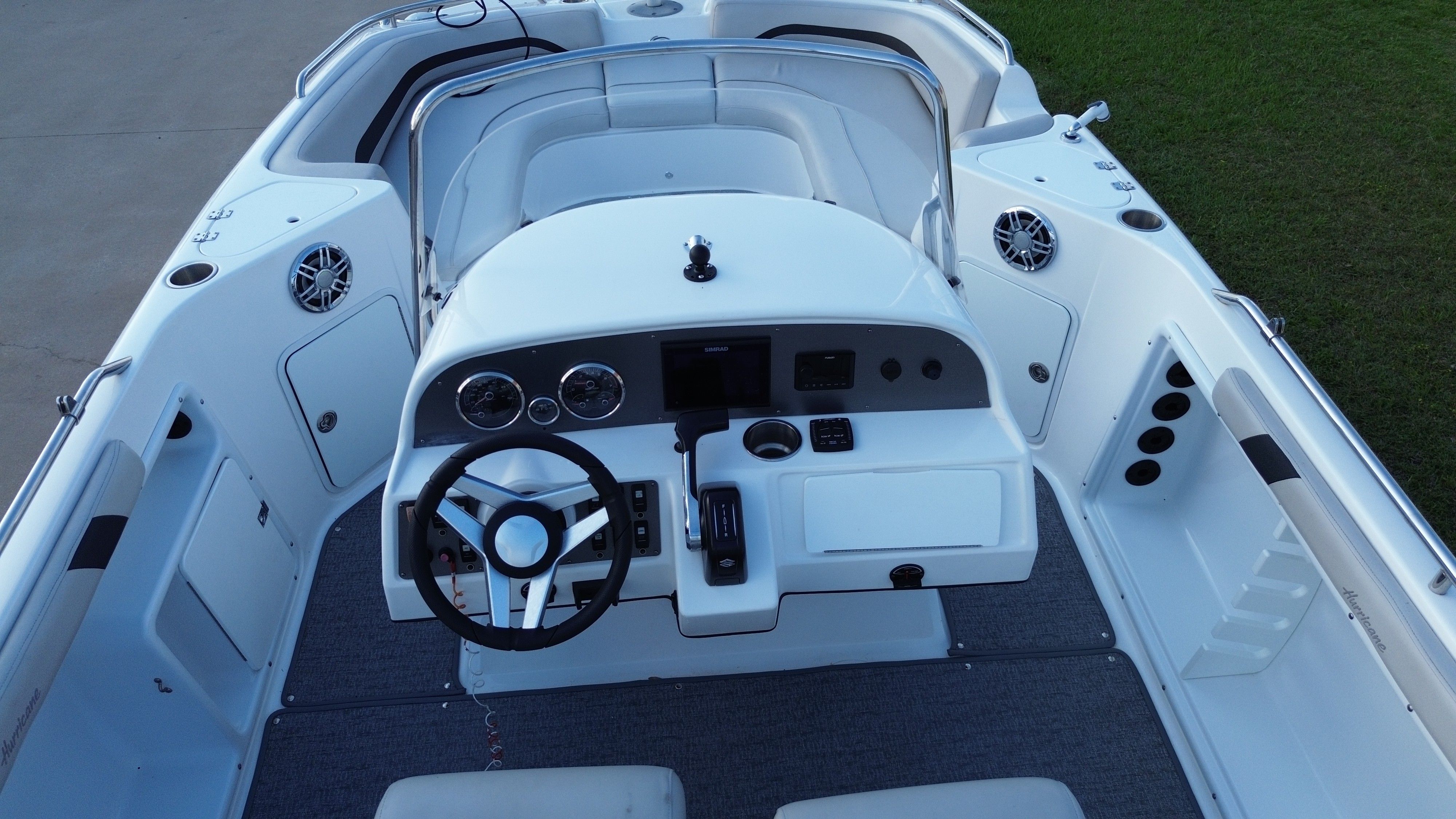 2022 Hurricane 231CC - 14
