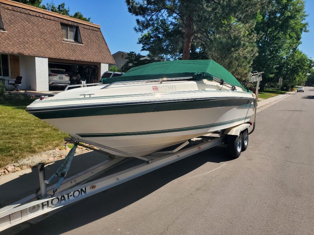 1989 Sea Ray 200
