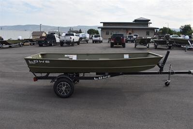 2025 Lowe L1240 Jon