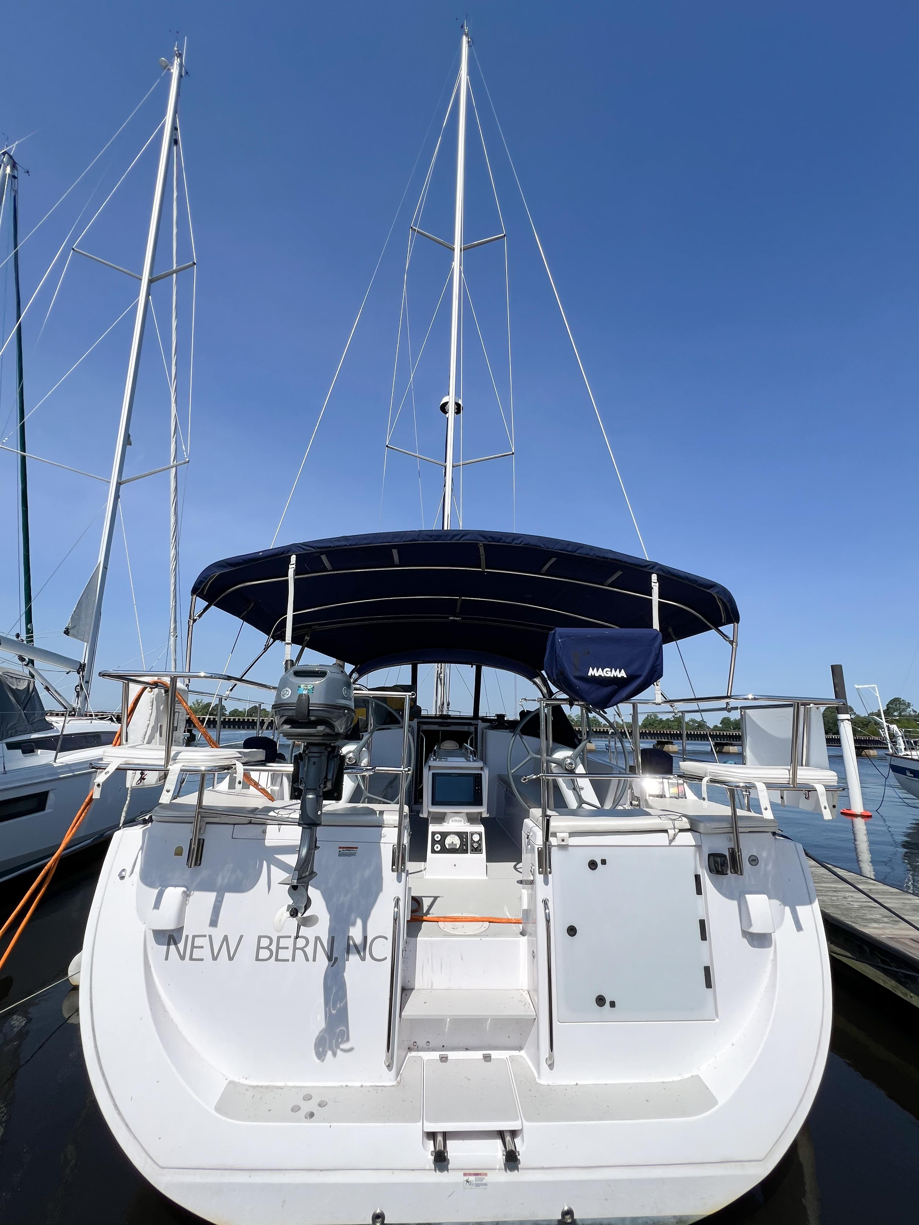 2019 Catalina 425