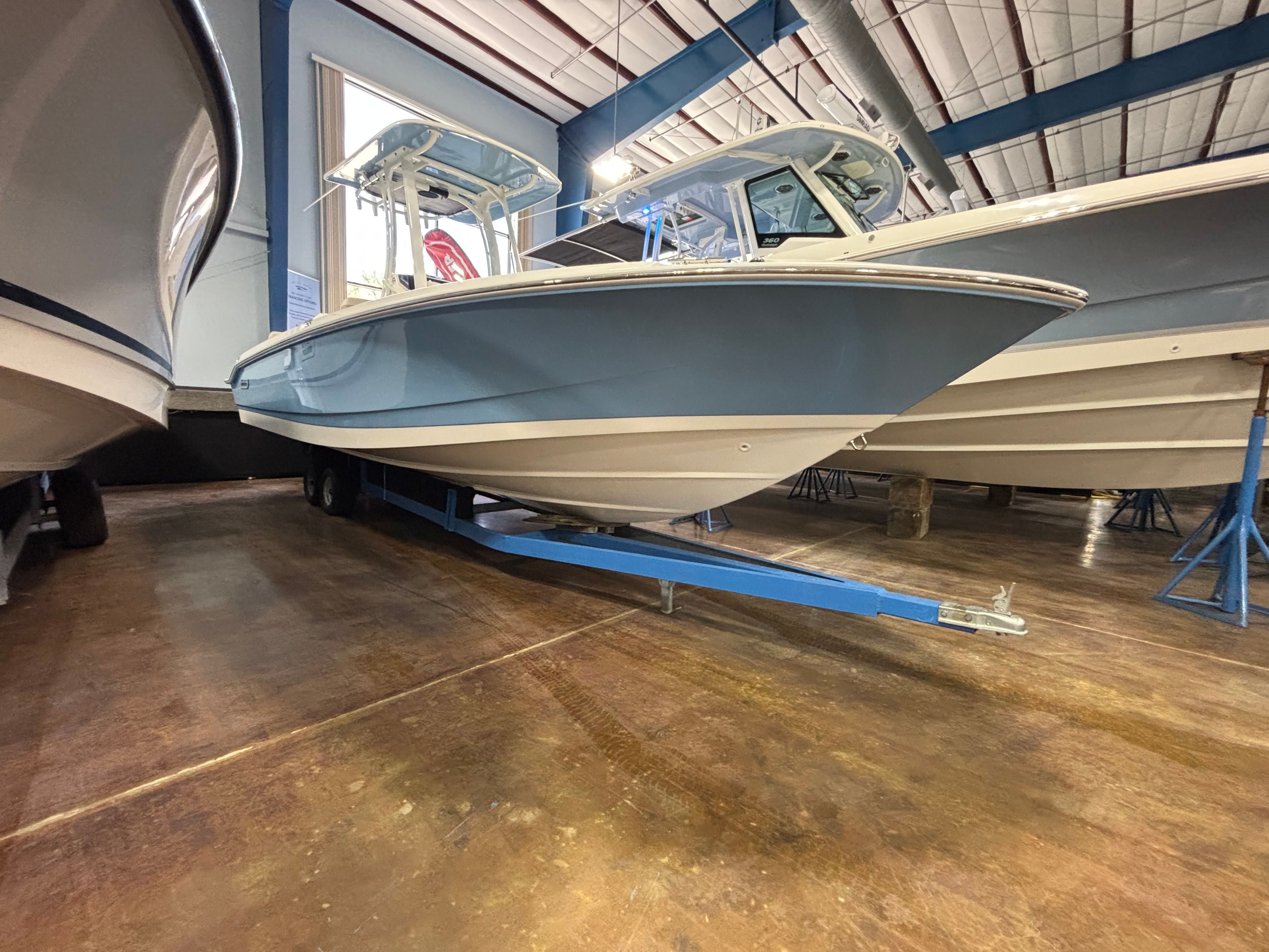 2026 Boston Whaler 250 Dauntless