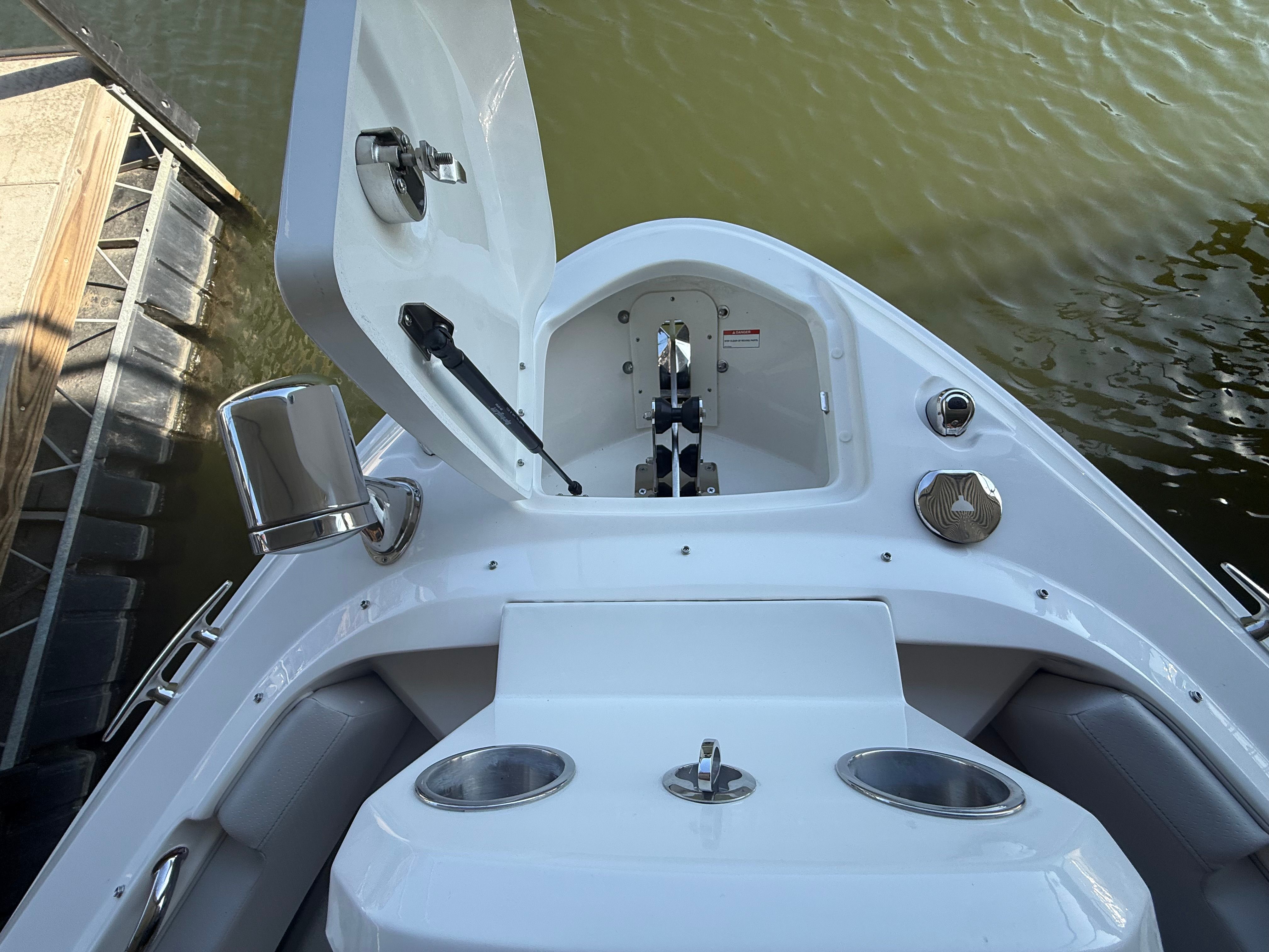 2026 Sea Ray SLX 400 Outboard - 41