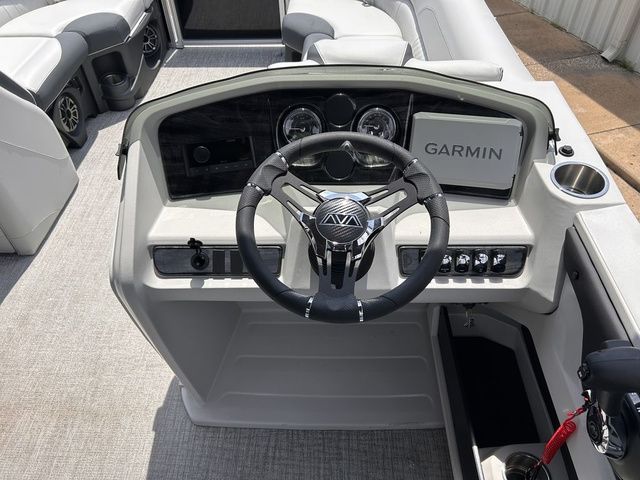 2025 Avalon LSZ Versatile Rear Bench 23 FT - 22