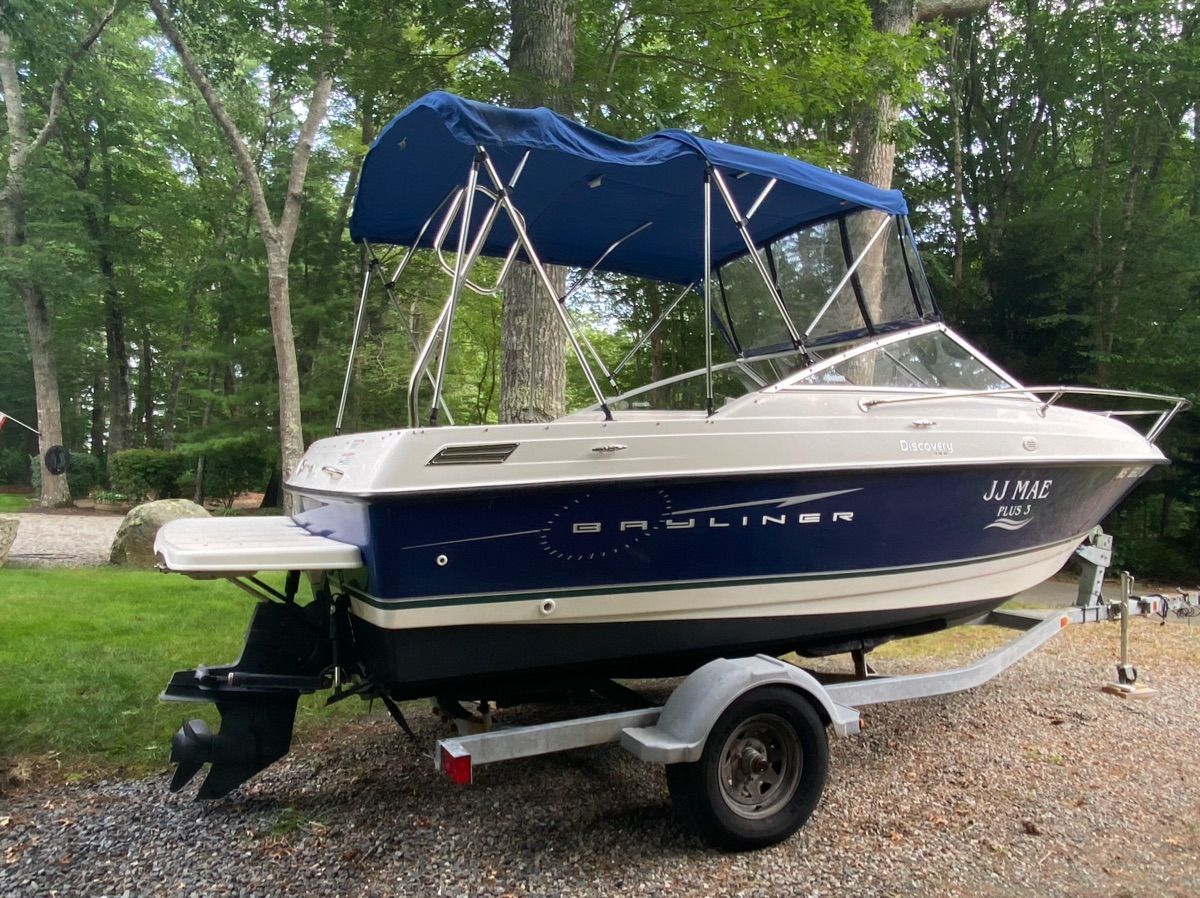 2012 Bayliner 192 Discovery Cuddy - 7