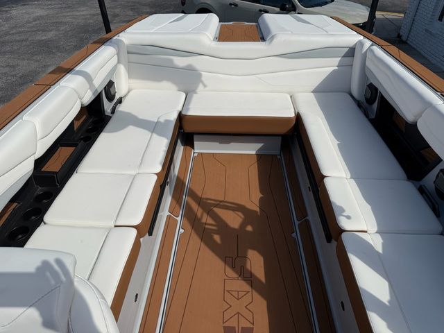 2026 Axis Wake Research A Series A245 - 15