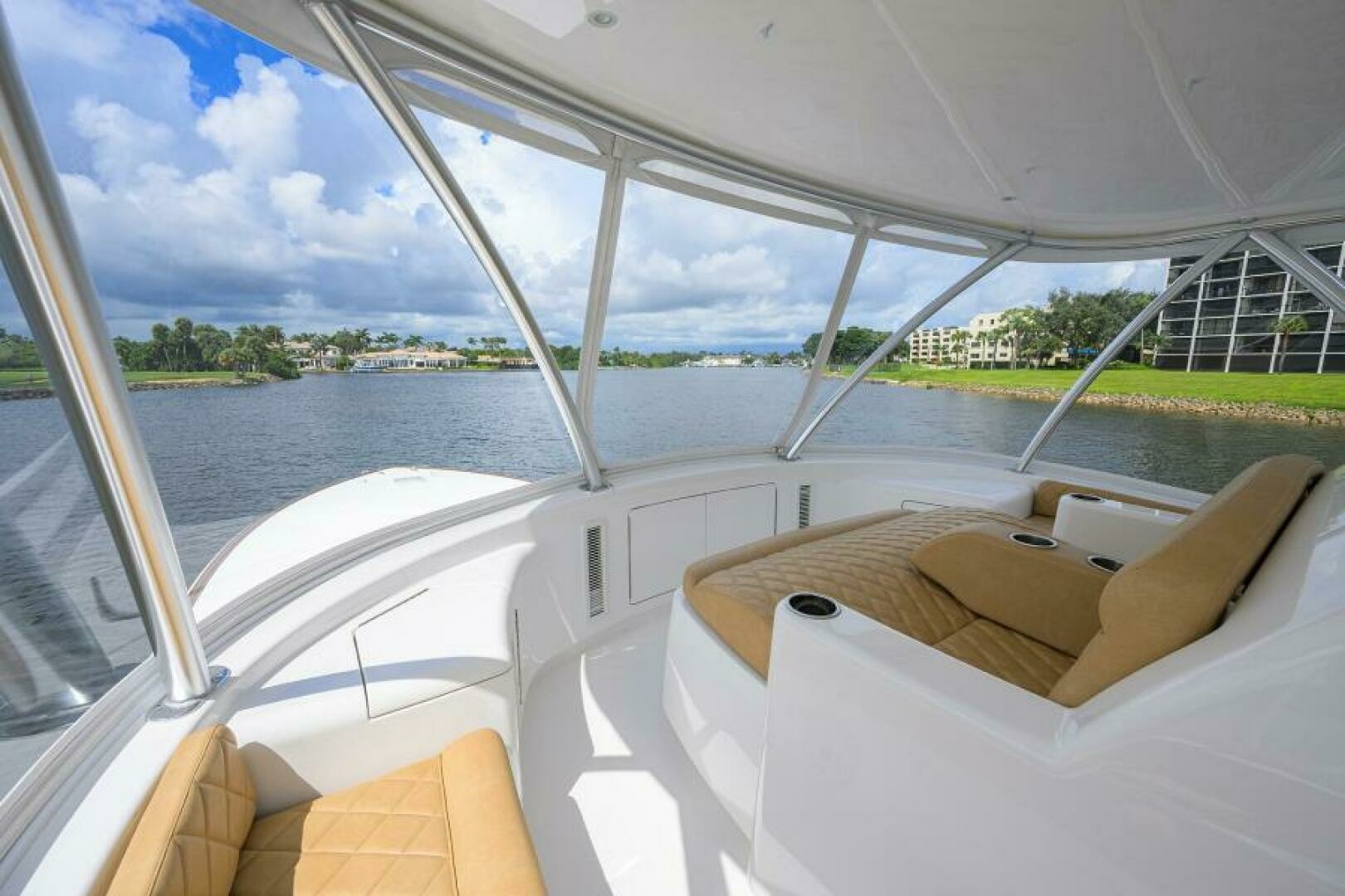 2023 Viking 64 Convertible - Image 39