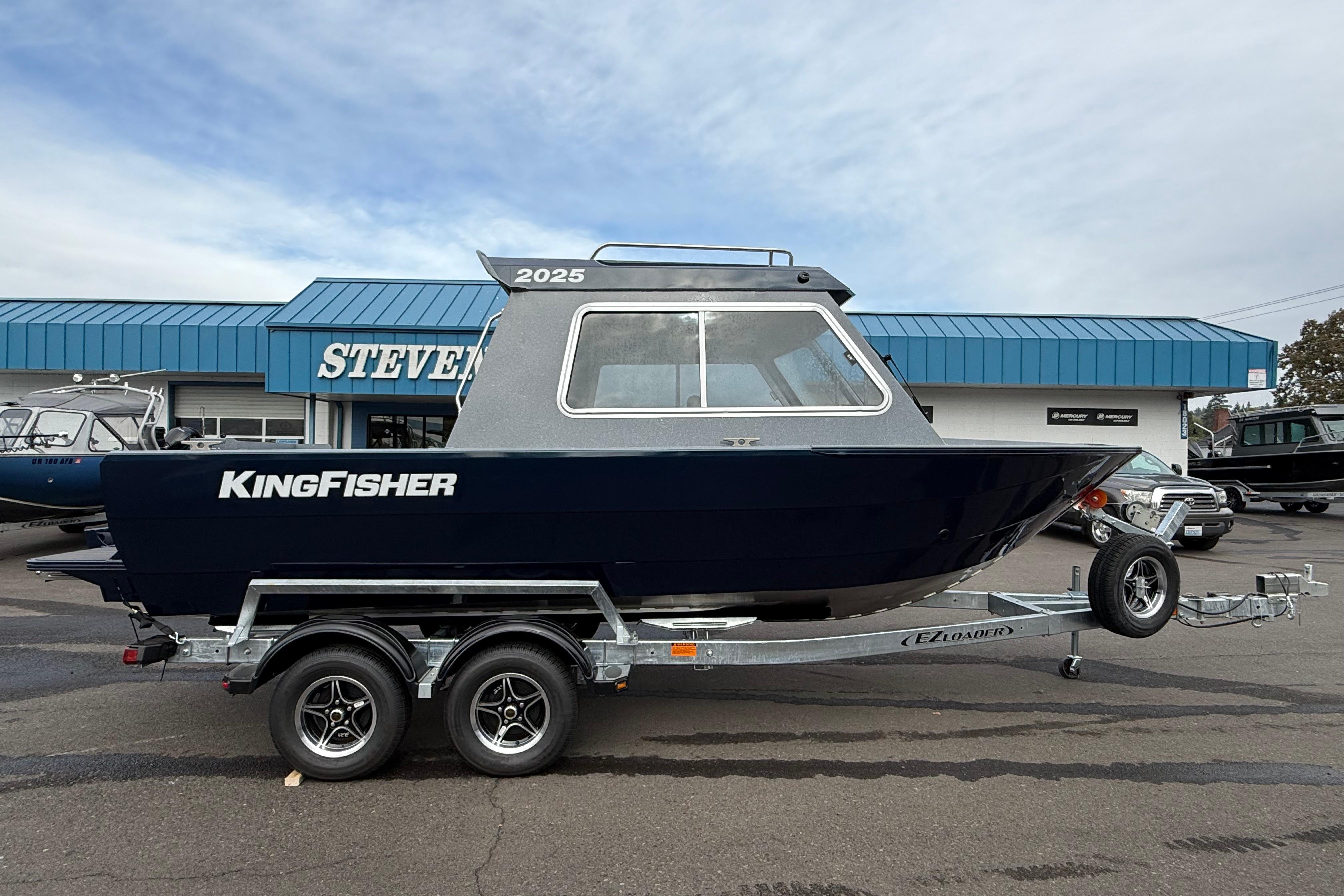 2026 KingFisher 2025 Escape HT