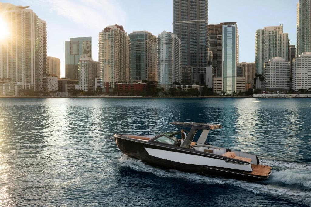 2024 Aviara AV32