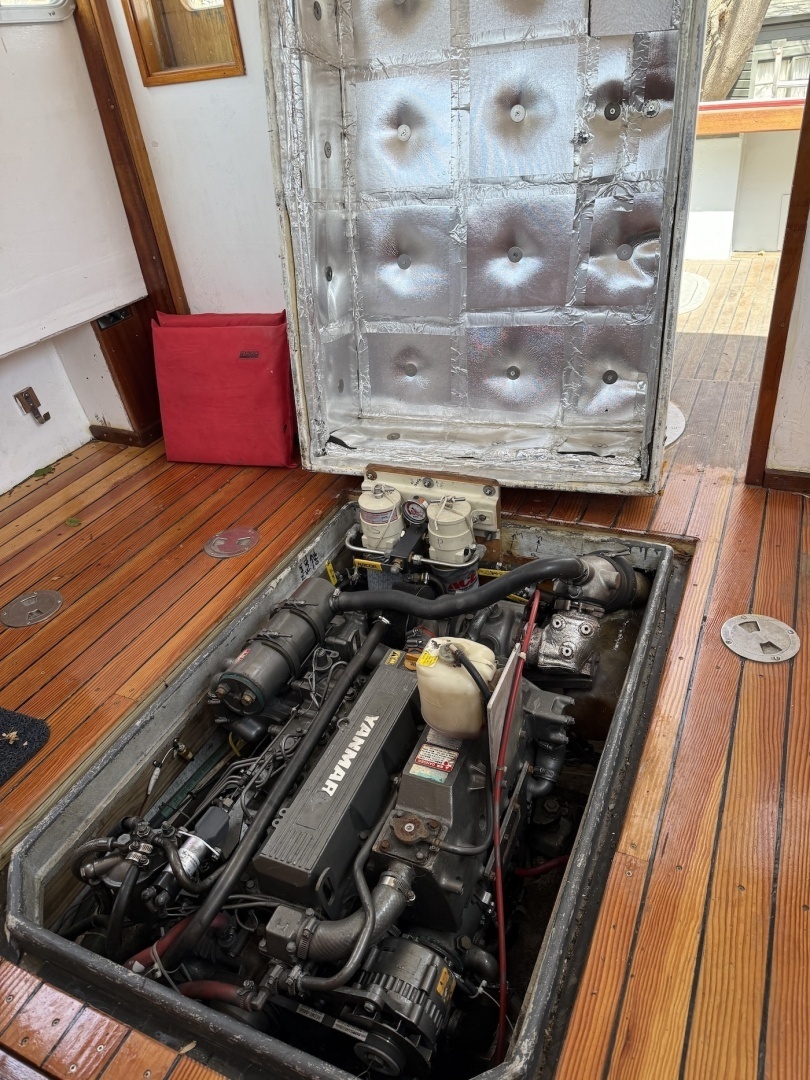 2000 Seaworthy Downeast 28 - Image 23