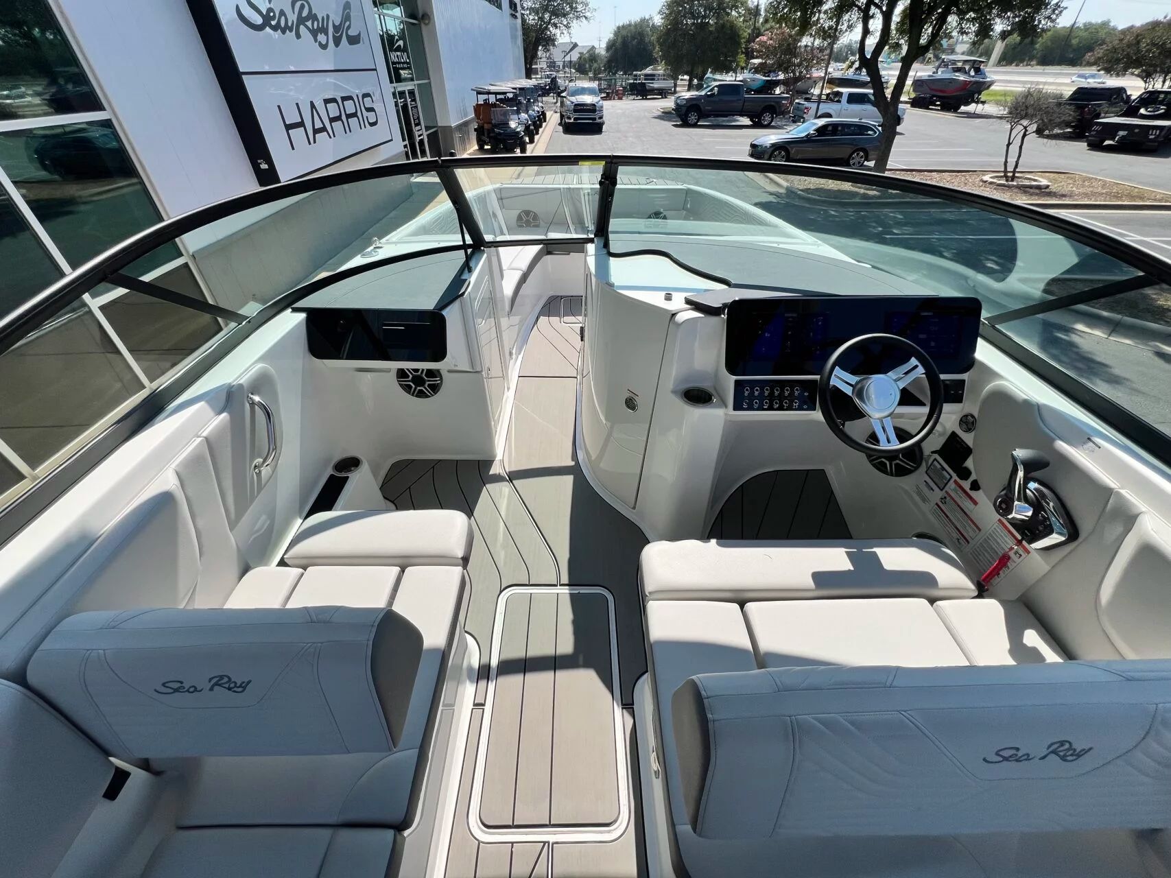 2026 Sea Ray SDX270 SURF - 23