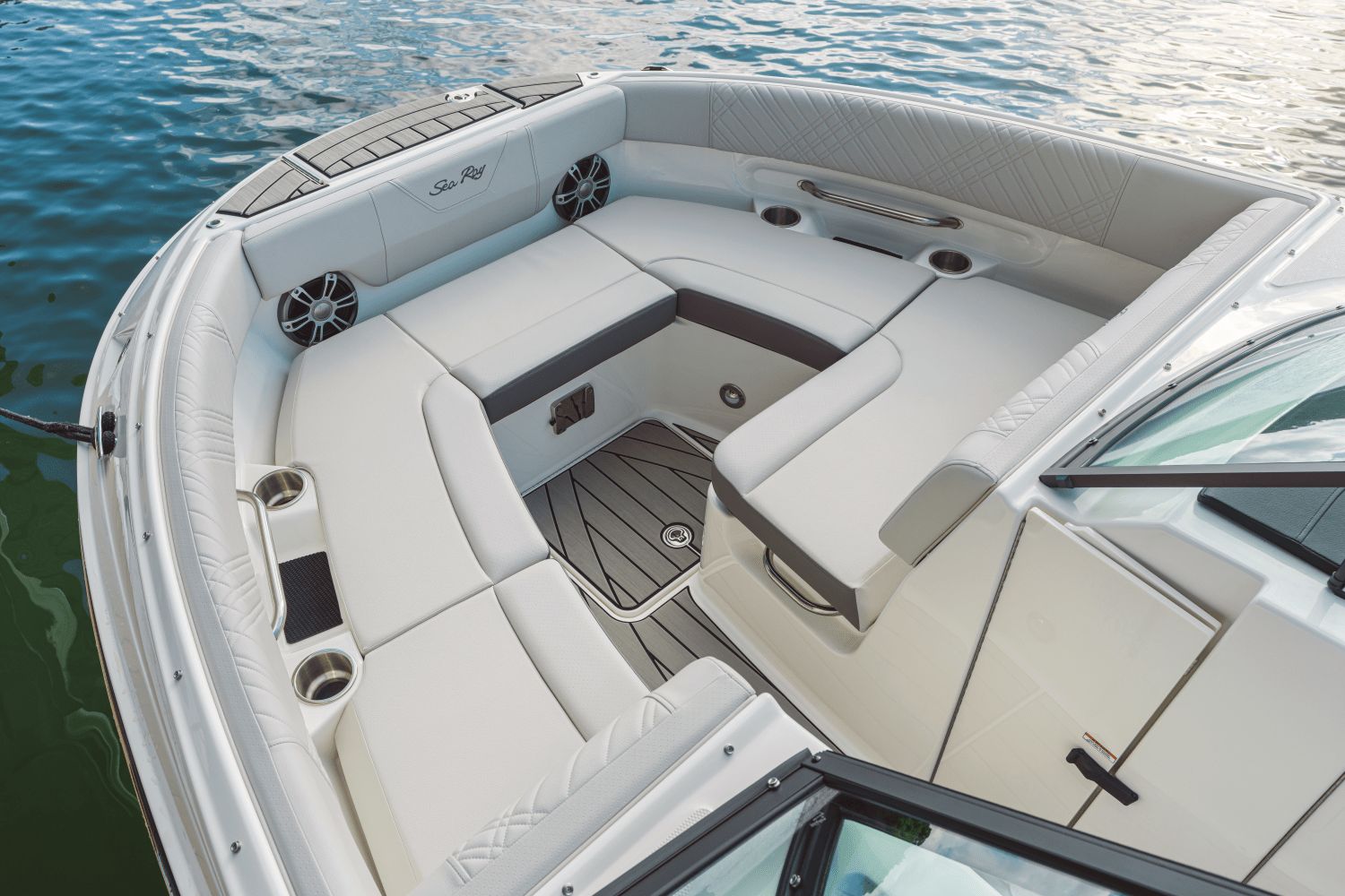 2026 Sea Ray SDX 250 - 29