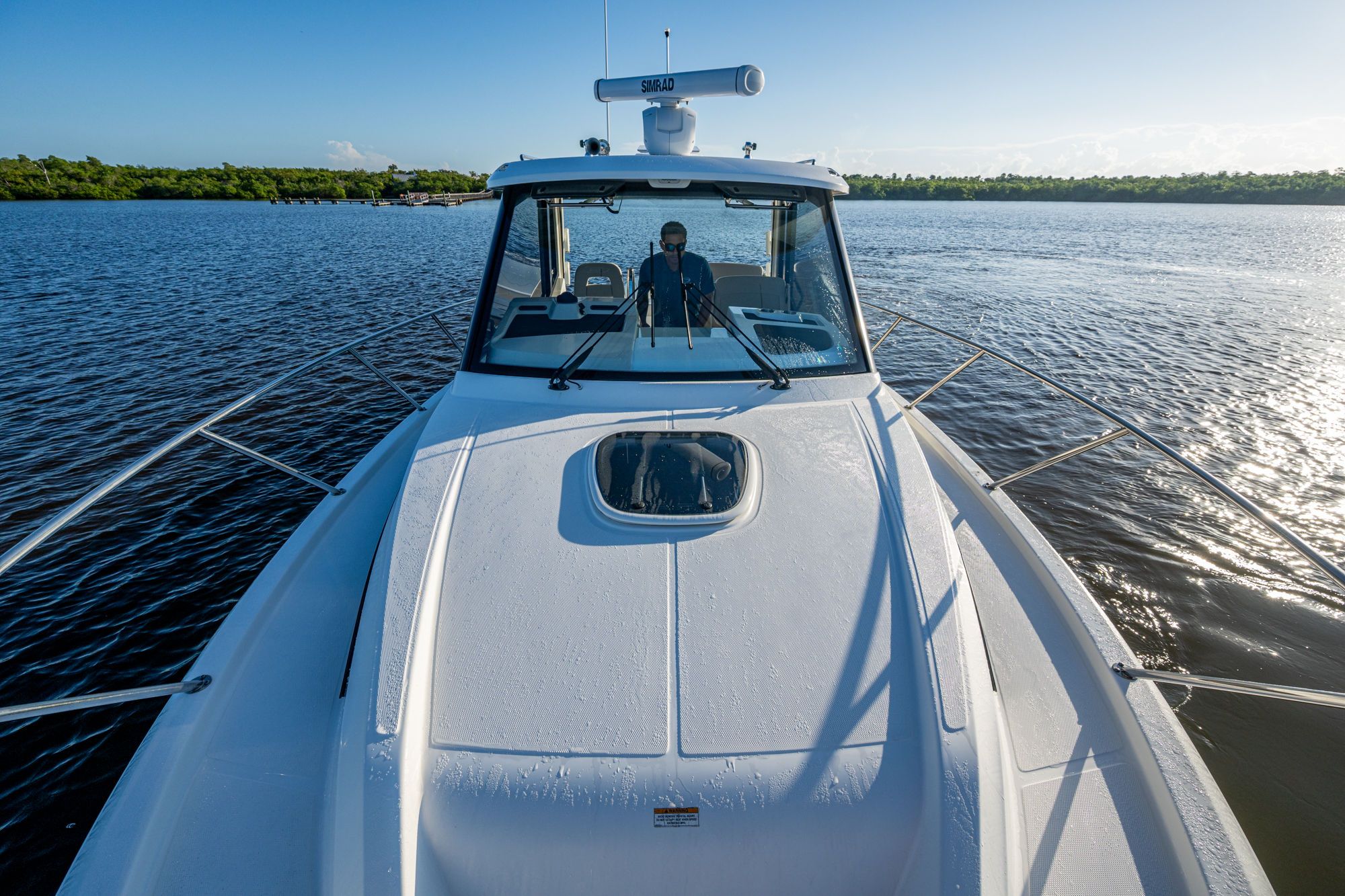 2023 BOSTON WHALER 325 CONQUEST - Image 43
