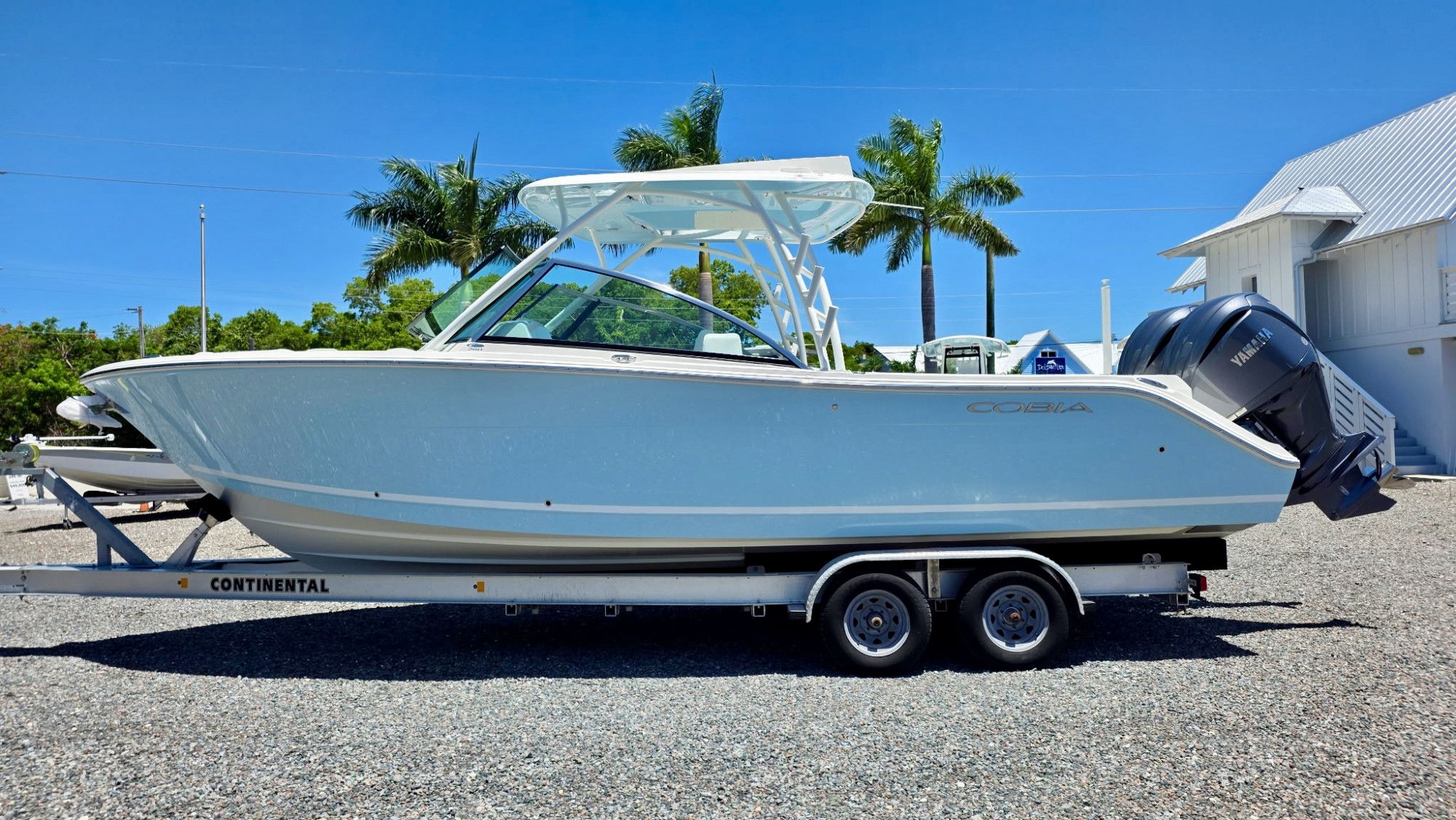 2026 Cobia 280 Dual Console - 3