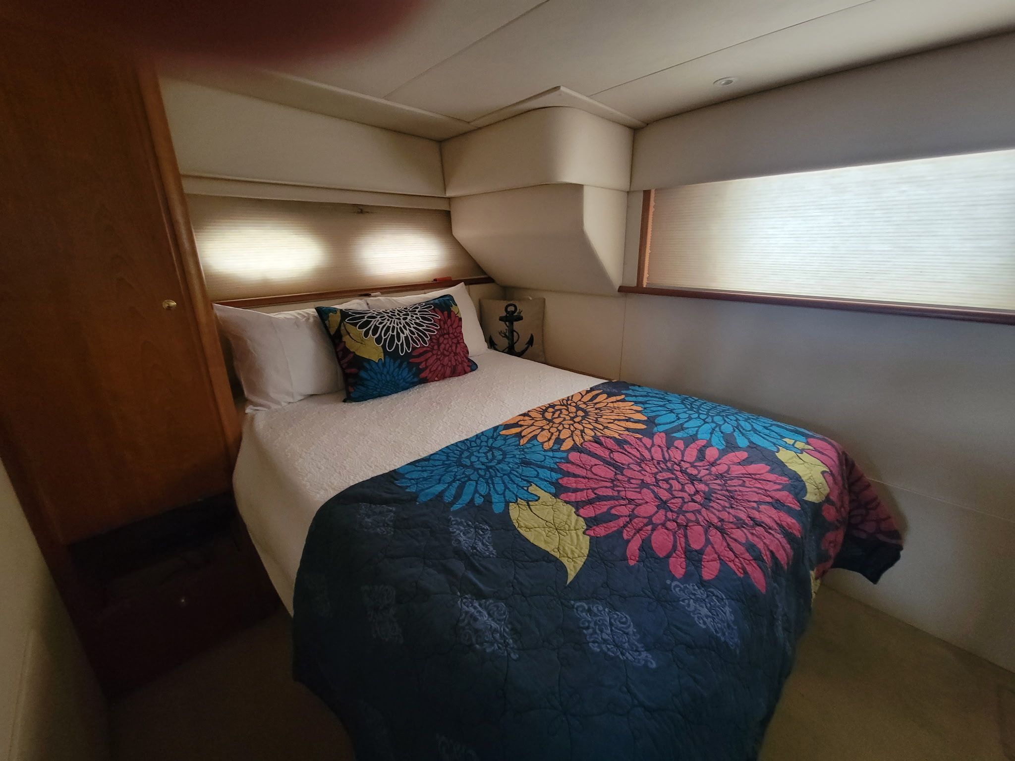 1999 Silverton 392 Motor Yacht - 12