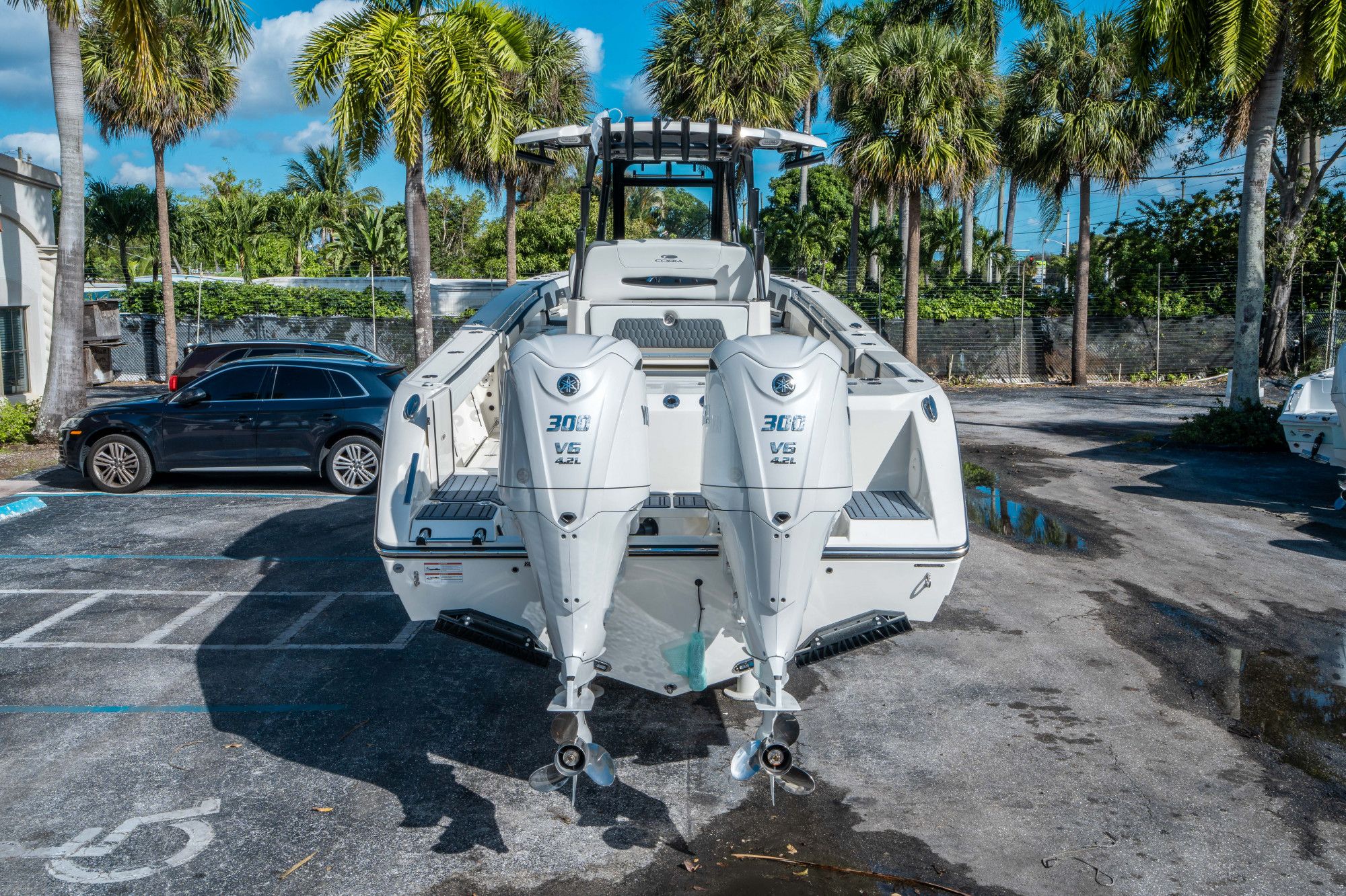 2026 Cobia 305 Center Console - 3