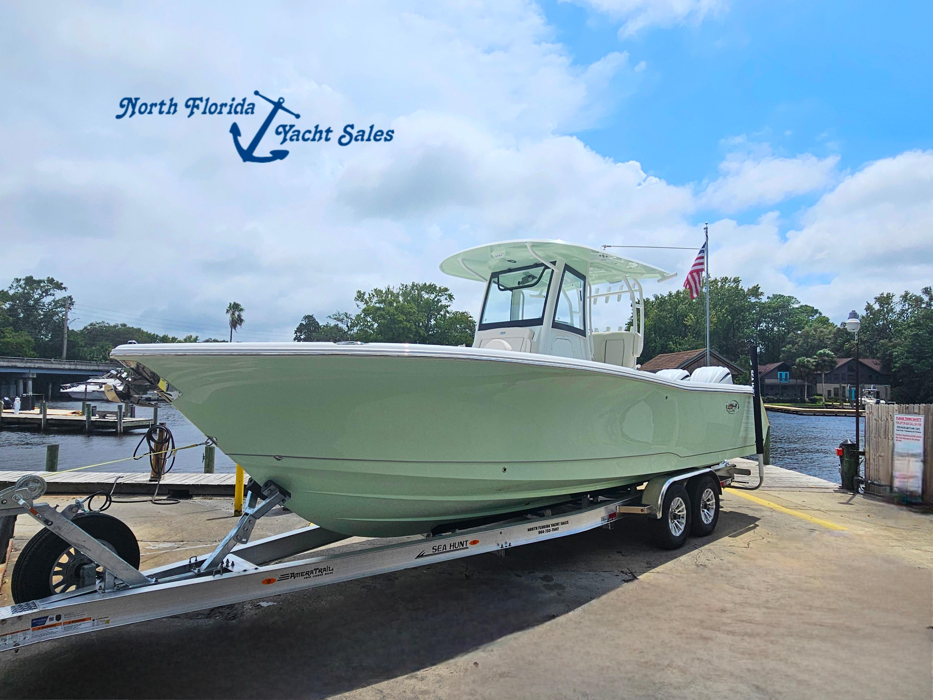 2027 Sea Hunt Gamefish 28 Forward Seating