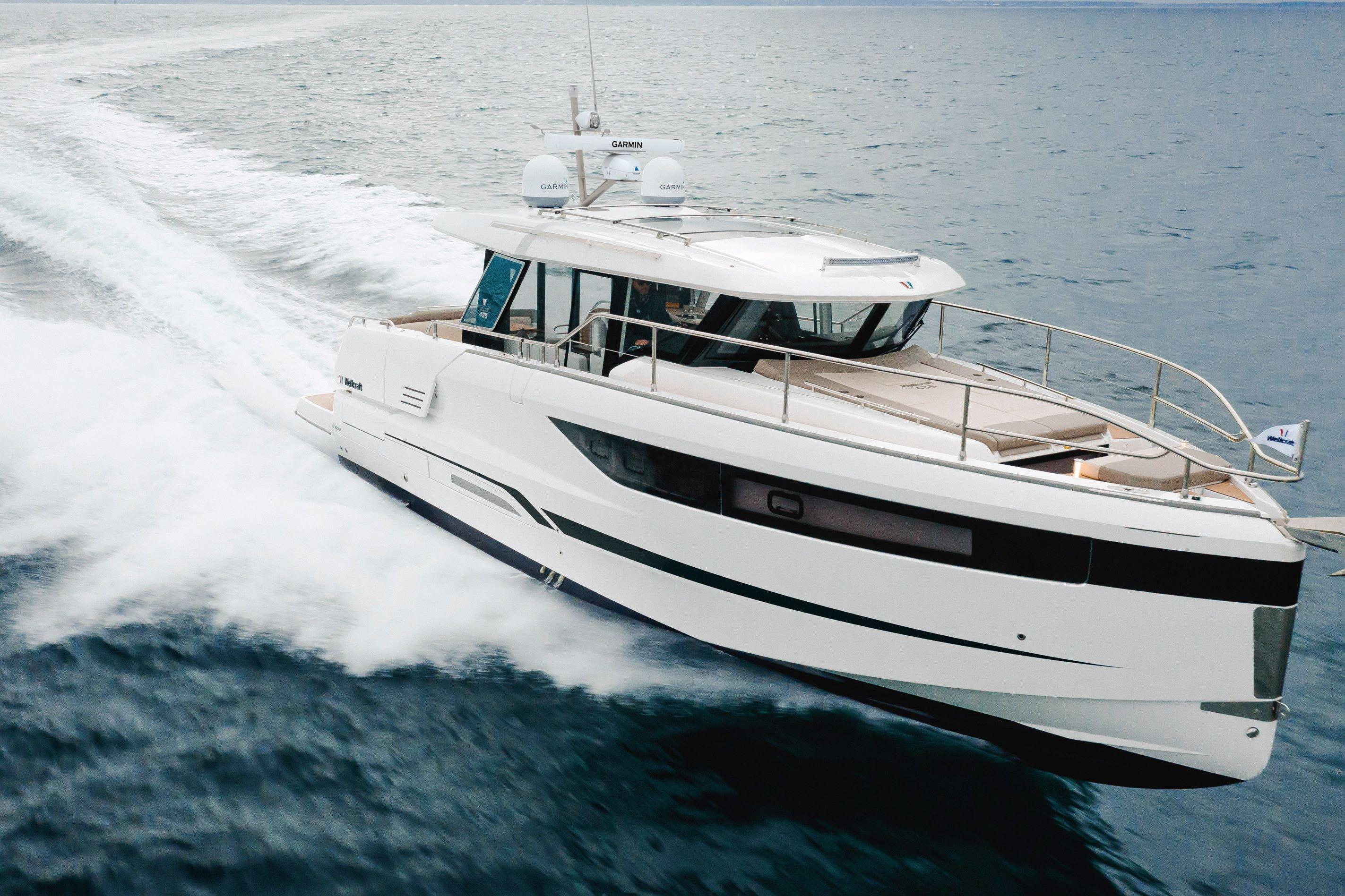 2026 Wellcraft 44 Explorer