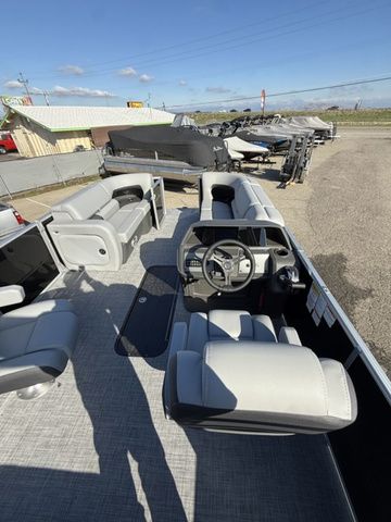 2026 Sun Tracker Party Barge 22 RF XP3 - 9