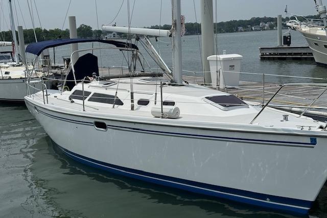 2006 Catalina 320