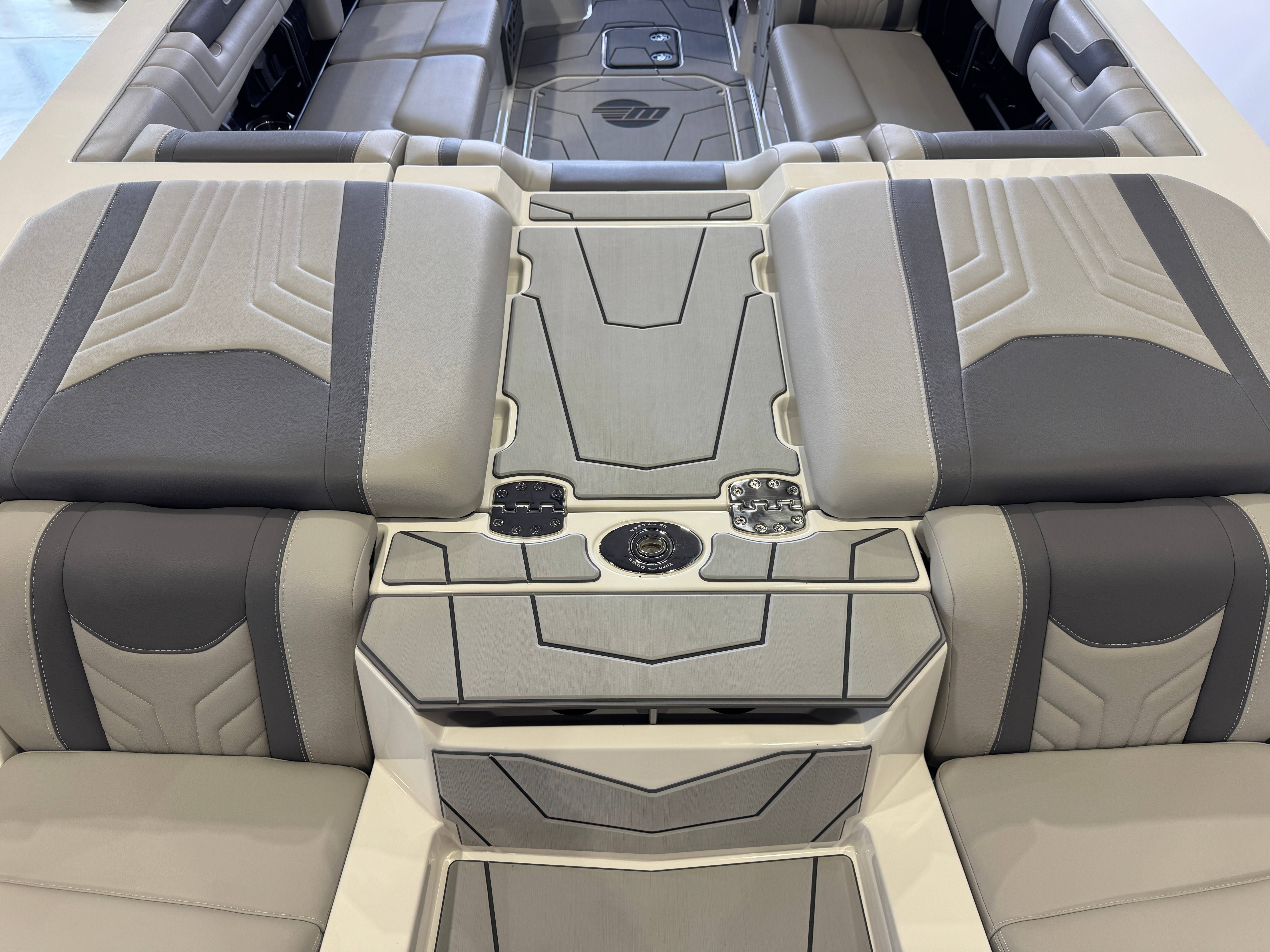 2026 Malibu Wakesetter 25 LSV - 10