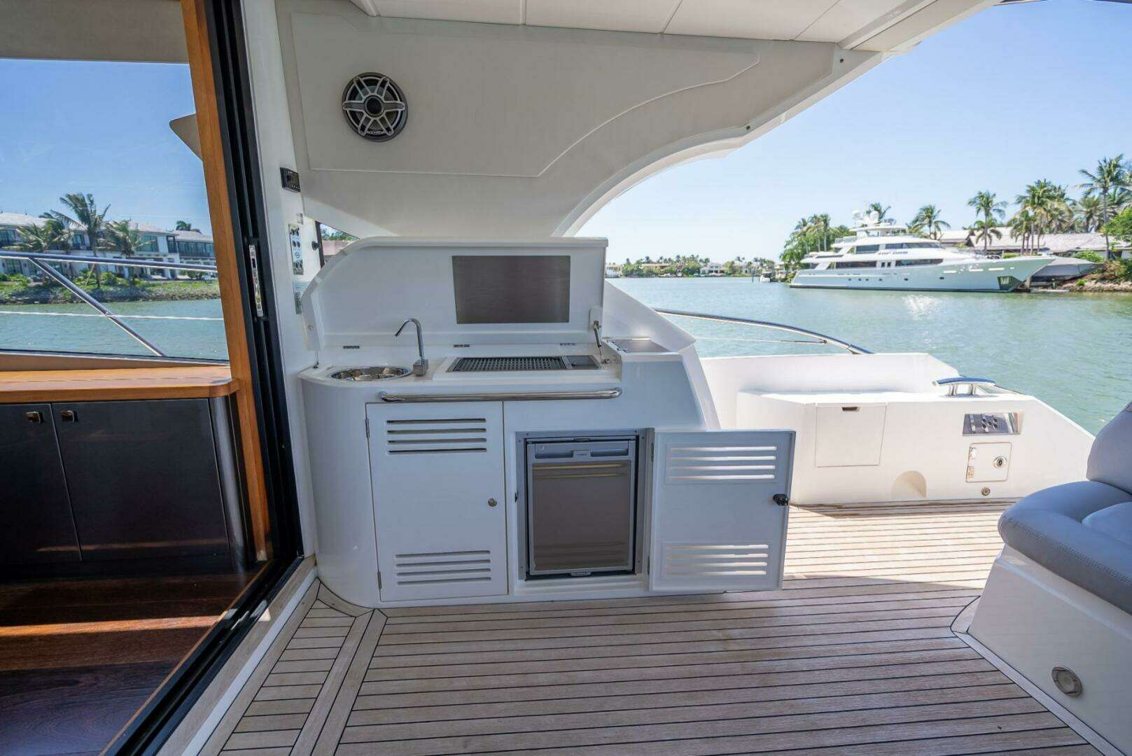2018 Sunseeker Predator 57 - Image 34