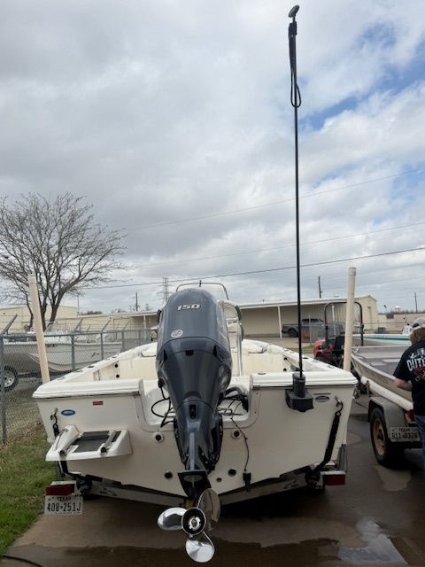 2015 Tidewater 2100 Bay Max - 3