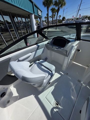 2026 Chaparral 21 SSi OB - 30