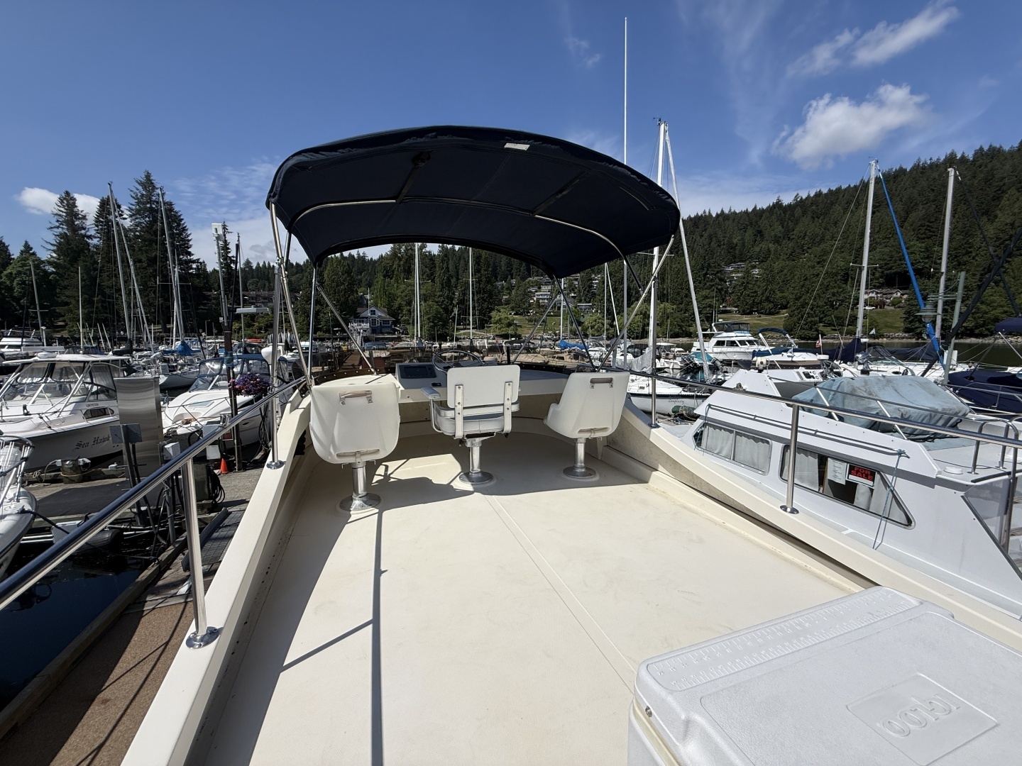 1994 Camano 31 Troll - Image 18