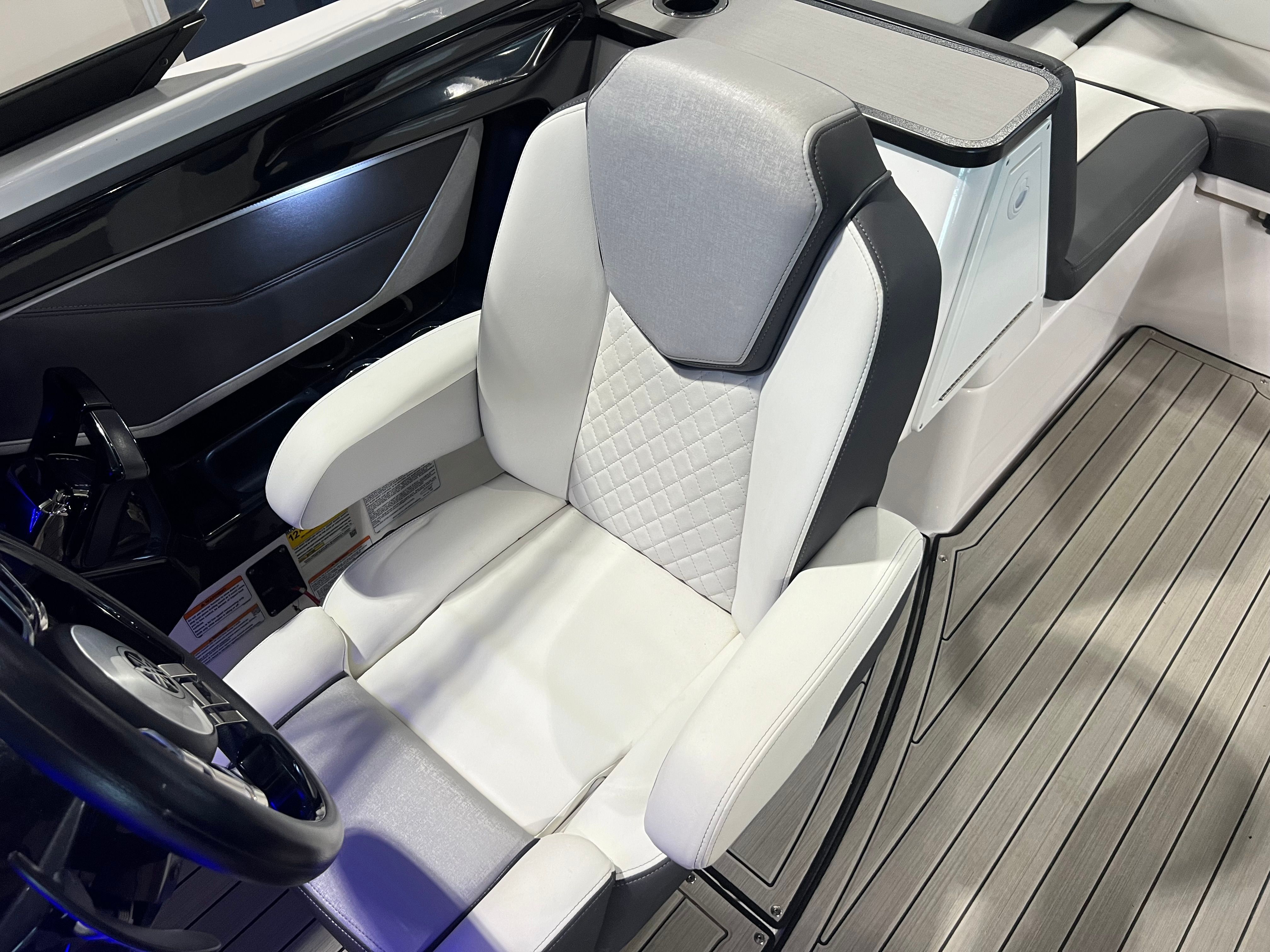 2023 YAMAHA 252 SD - Image 24