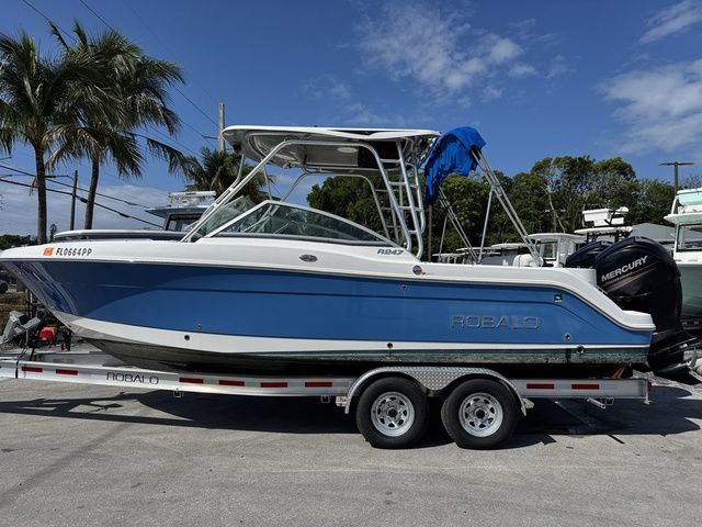 2012 Robalo 247 DC - 4