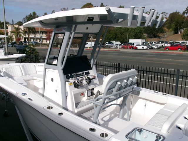 2025 Sea Fox 228 Commander - 17