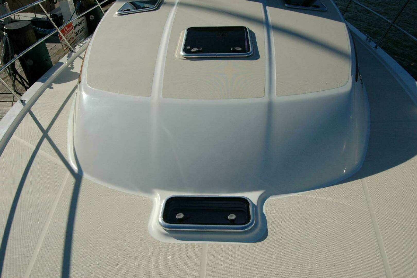 2019 Sabre 38 Salon Express - Image 37
