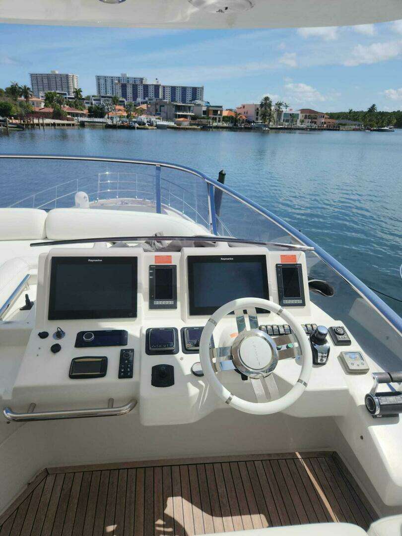2014 Azimut Flybridge - Image 64