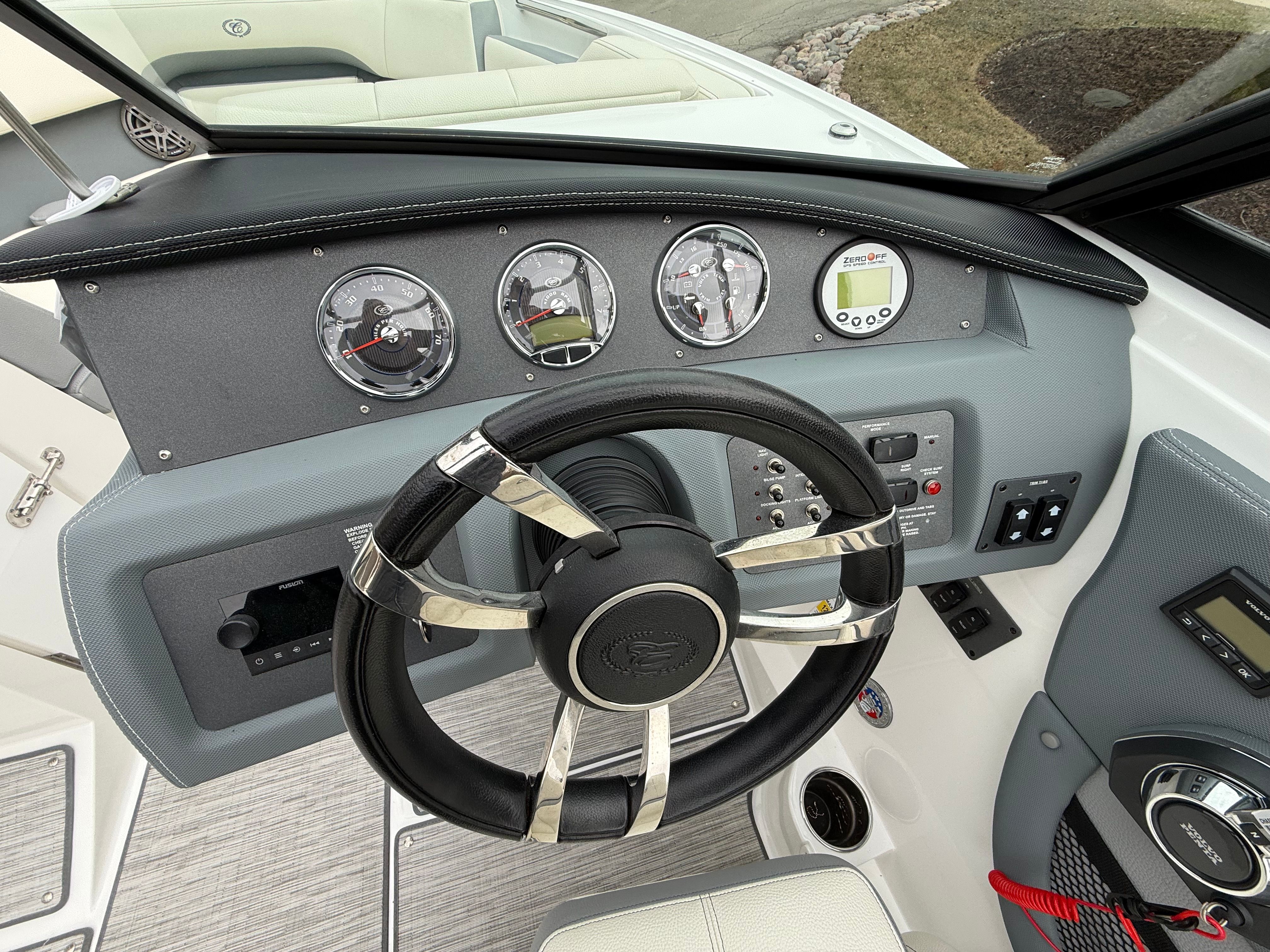 2022 Cobalt CS23 Surf - 13