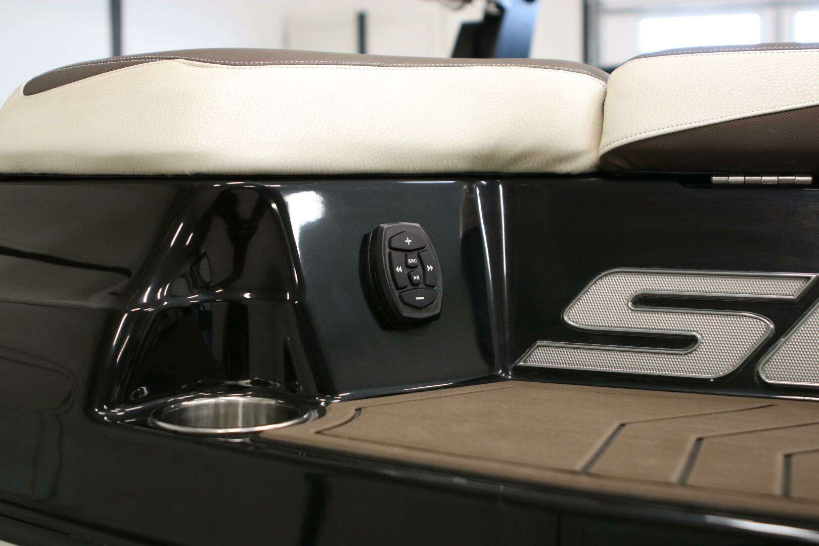 2018 Supra SR - Image 75