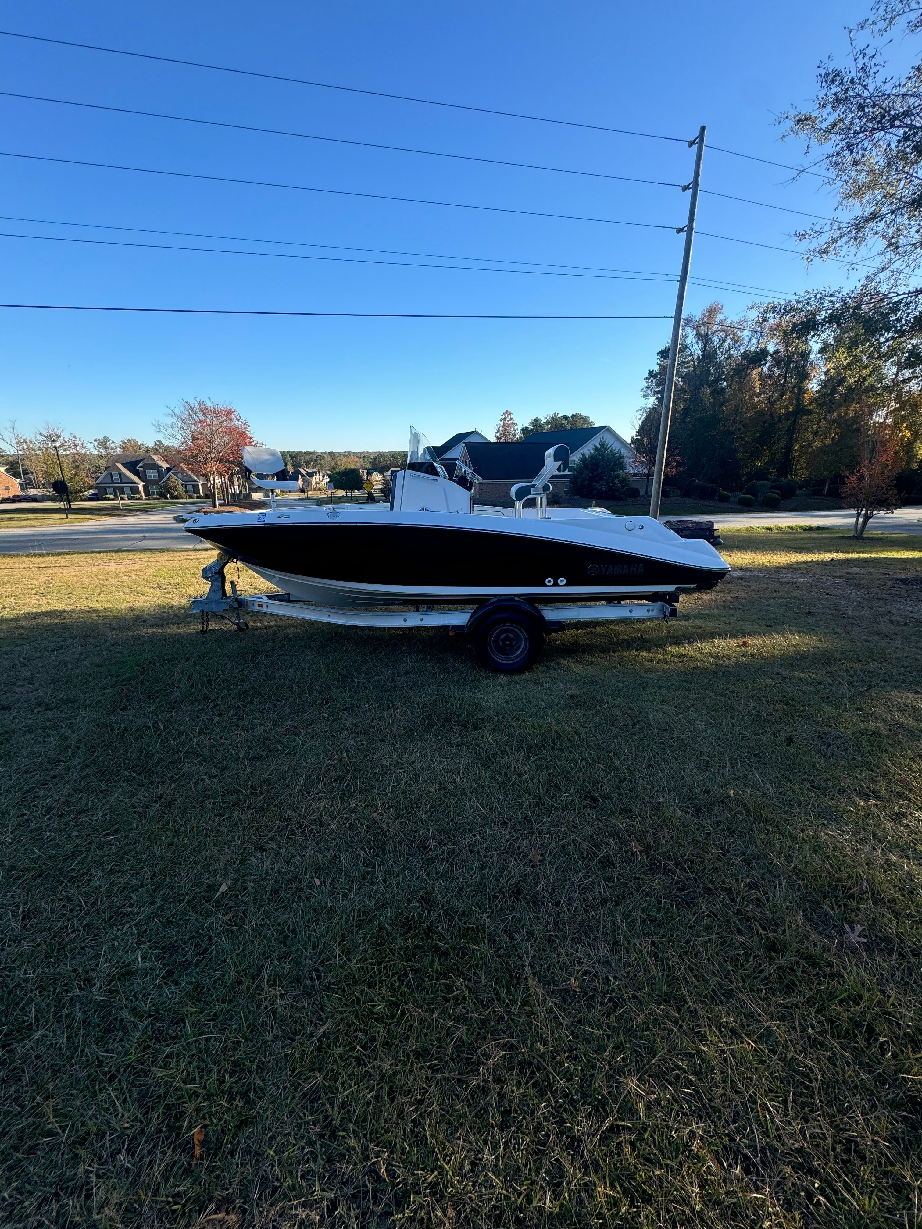 2016 Yamaha Boats Fhs 190 dluxe - 4
