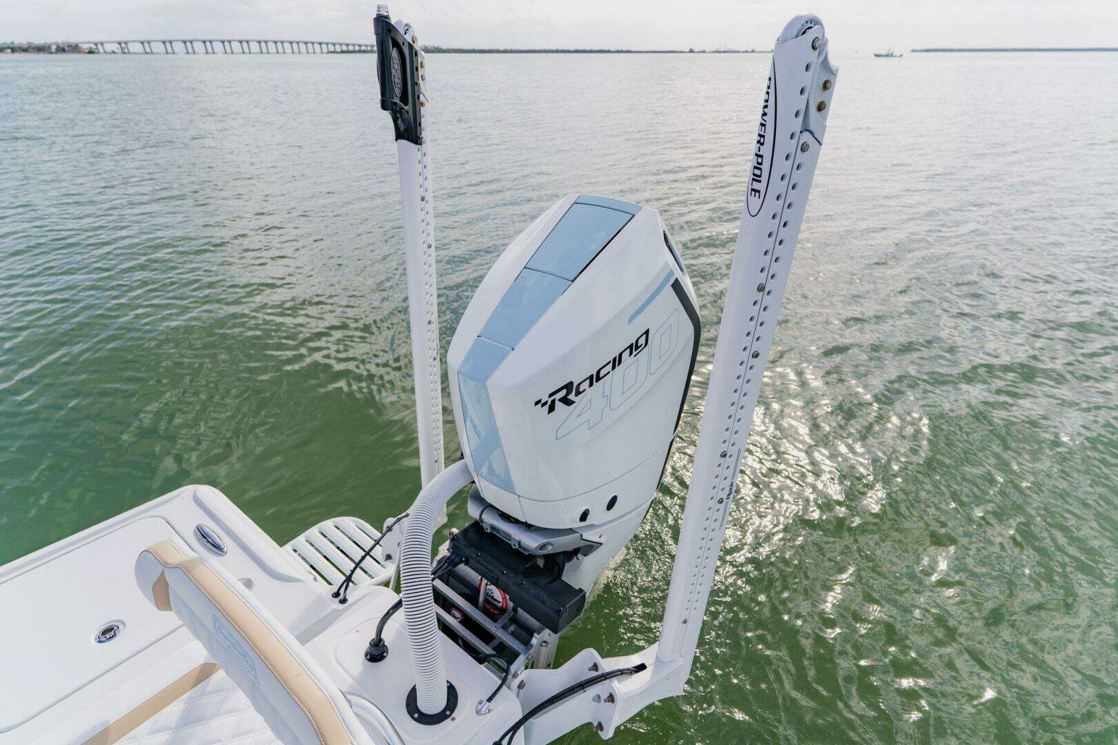 2026 Broadwater Boatworks 25 Bay Cat - Image 42