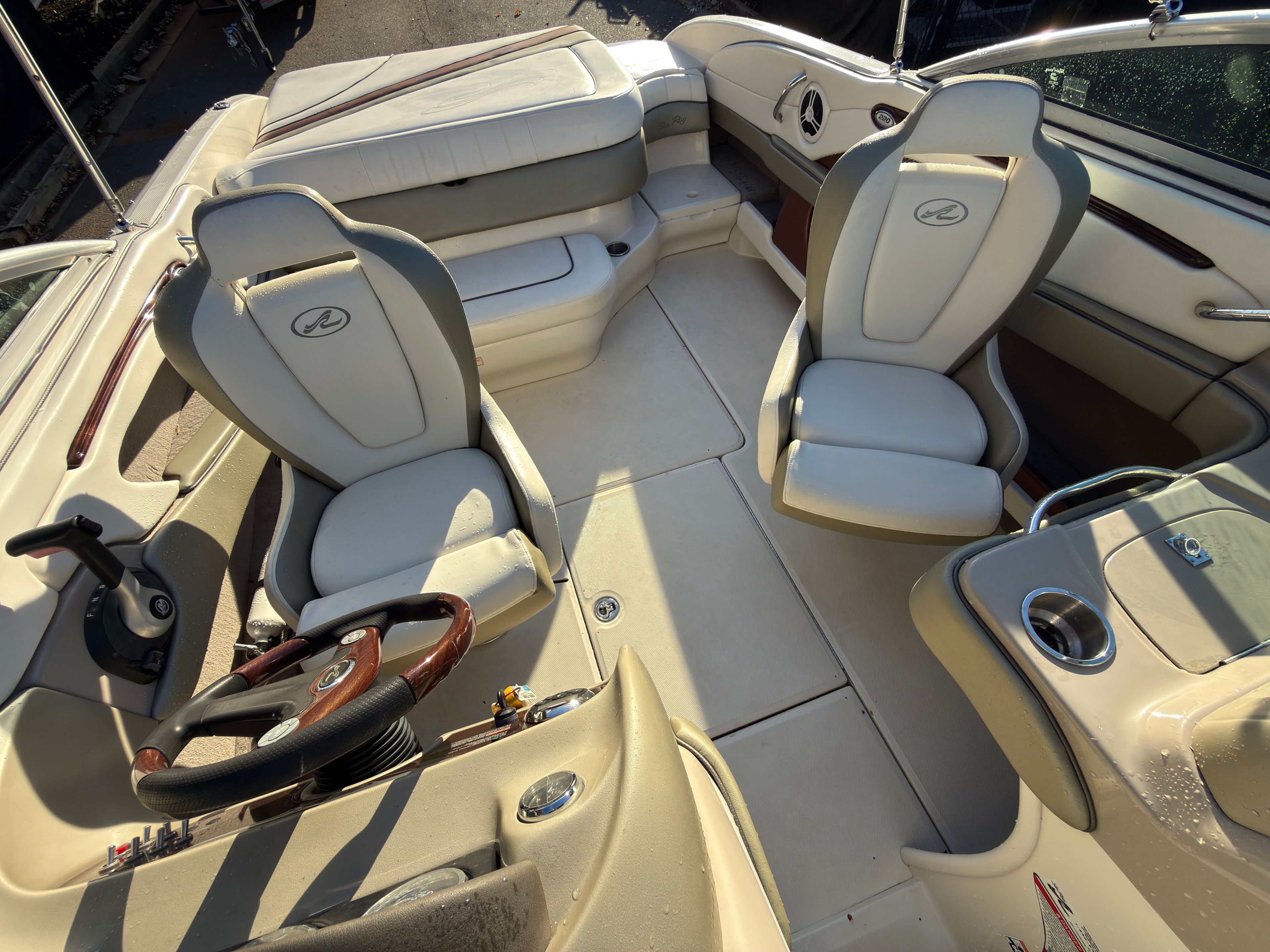 2007 SEA RAY 220 SELECT - Image 11